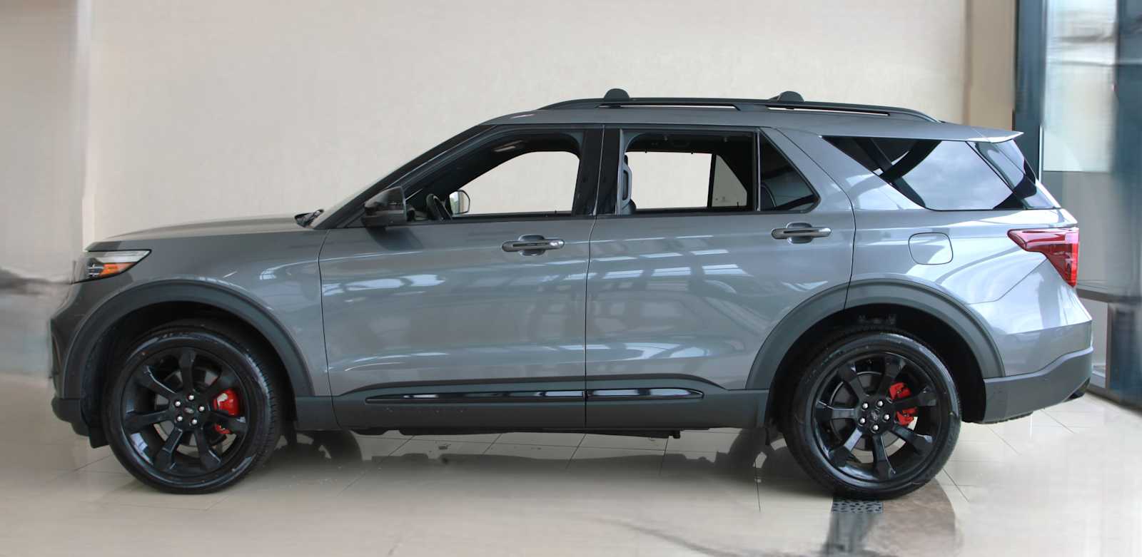 used 2022 Ford Explorer car, priced at $39,398