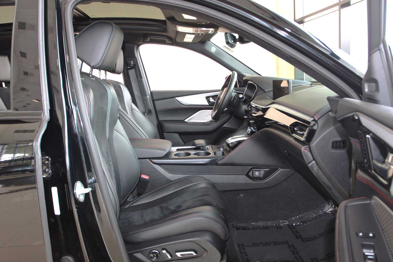 used 2023 Acura MDX car, priced at $44,497