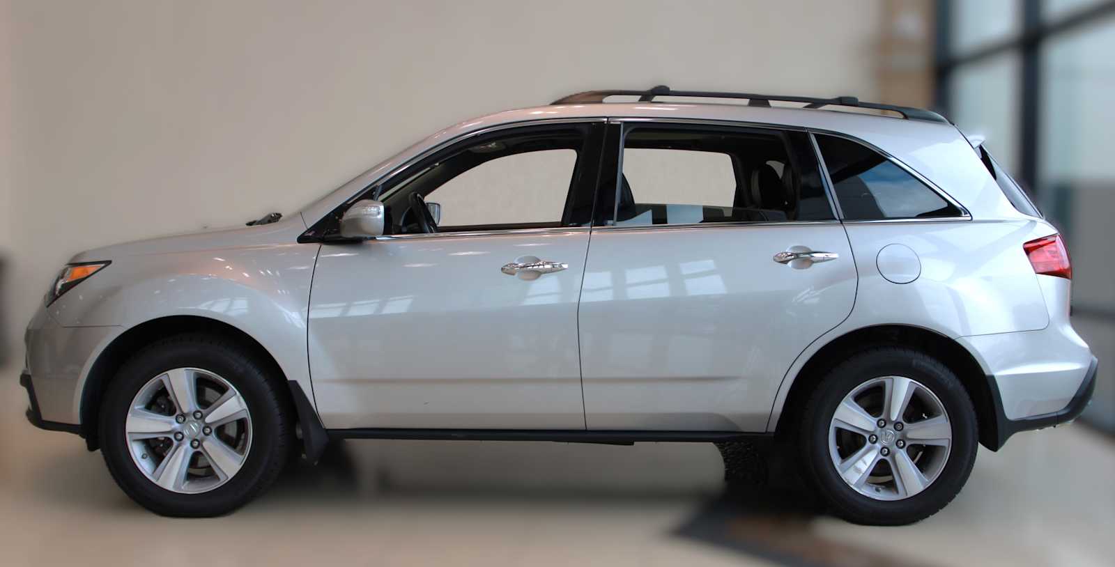 used 2013 Acura MDX car, priced at $11,297