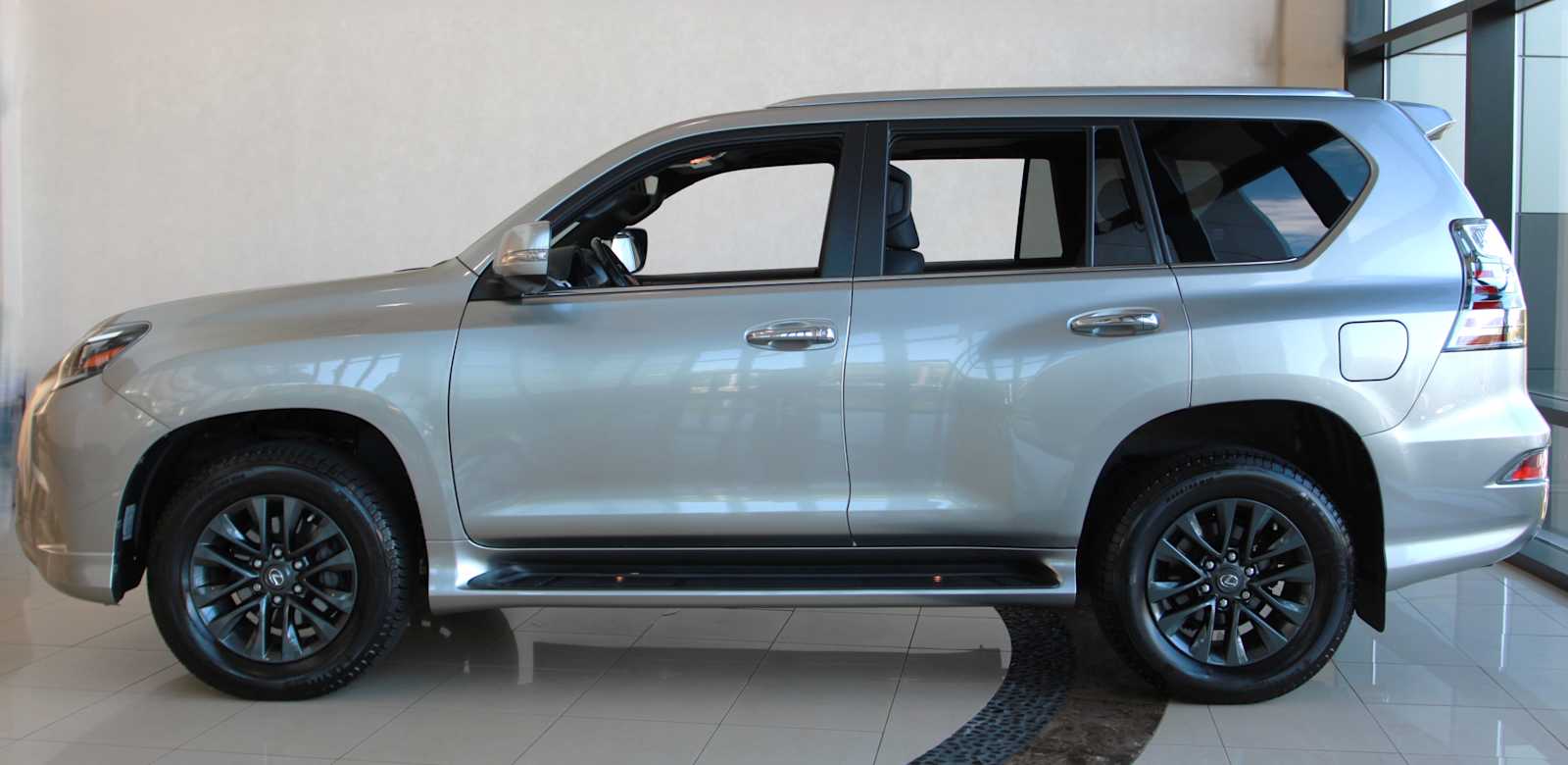 used 2022 Lexus GX 460 car, priced at $52,497