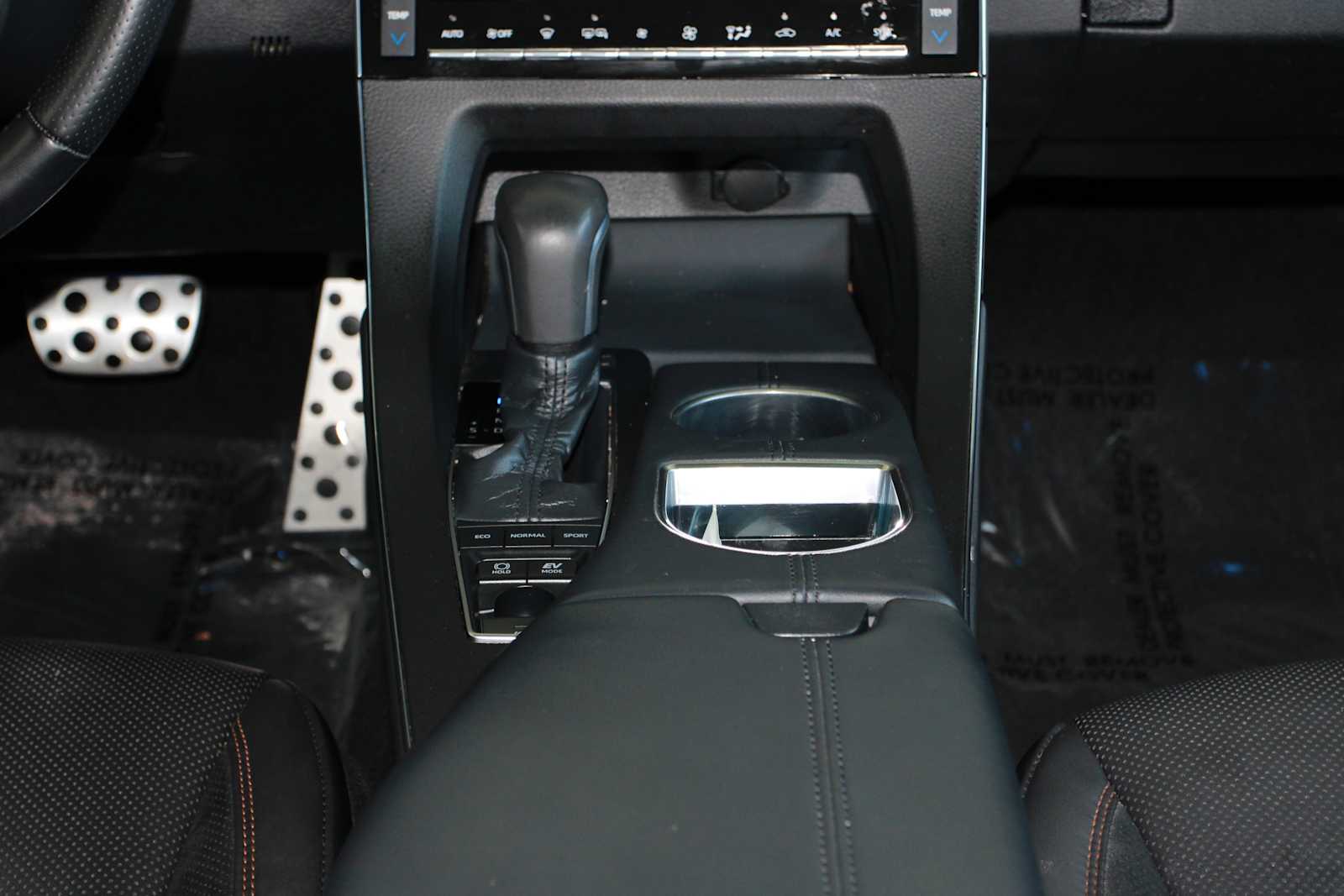 used 2019 Toyota Avalon Hybrid car, priced at $24,297