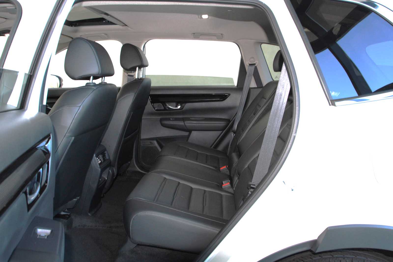 used 2025 Honda CR-V car, priced at $32,797