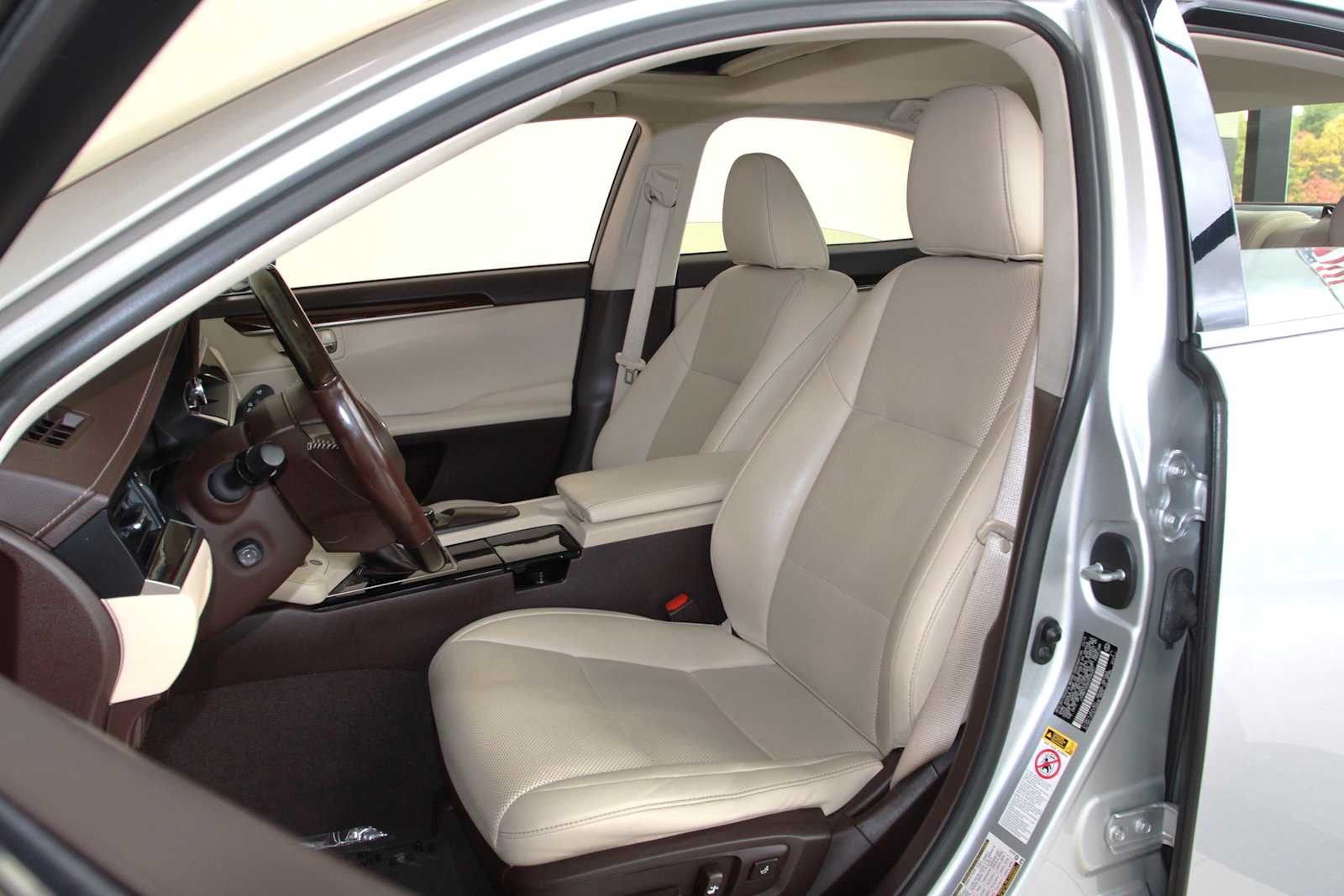 used 2016 Lexus ES 350 car, priced at $16,497