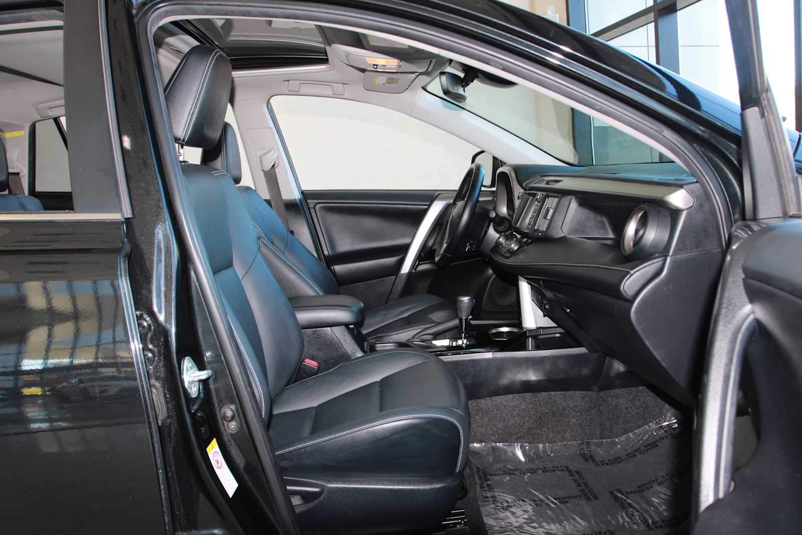 used 2017 Toyota RAV4 Hybrid car, priced at $19,997