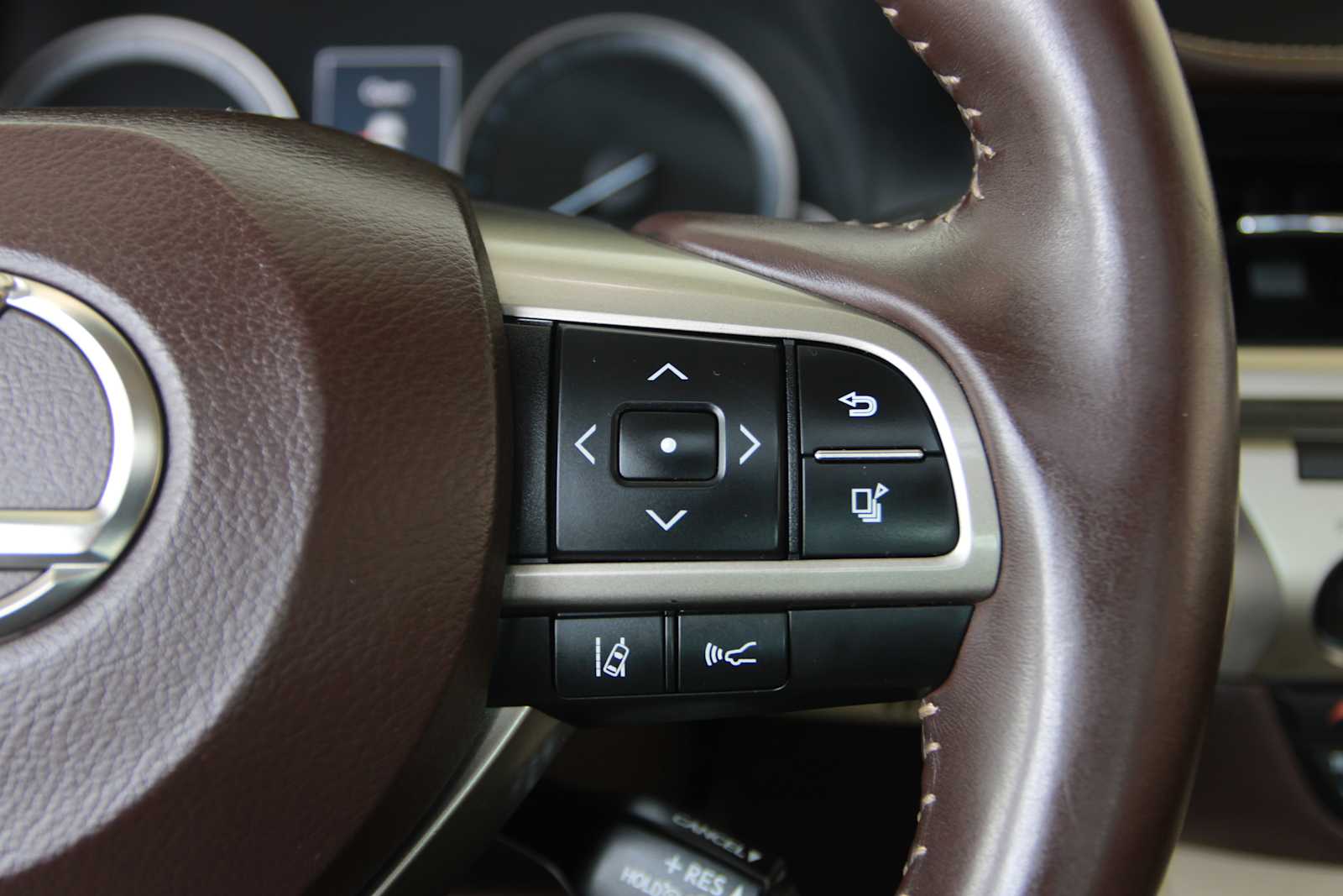 used 2016 Lexus ES 350 car, priced at $15,397
