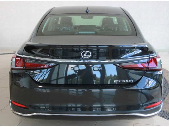new 2025 Lexus ES 300h car, priced at $49,654