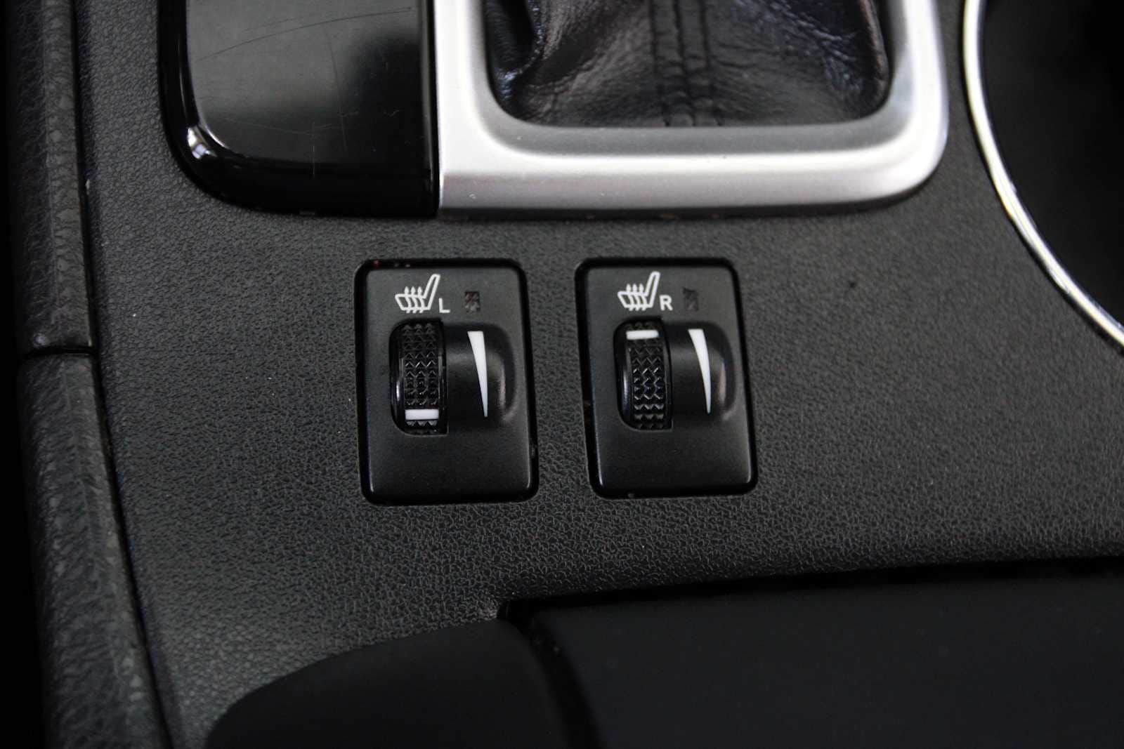 used 2019 Toyota Highlander car, priced at $20,897