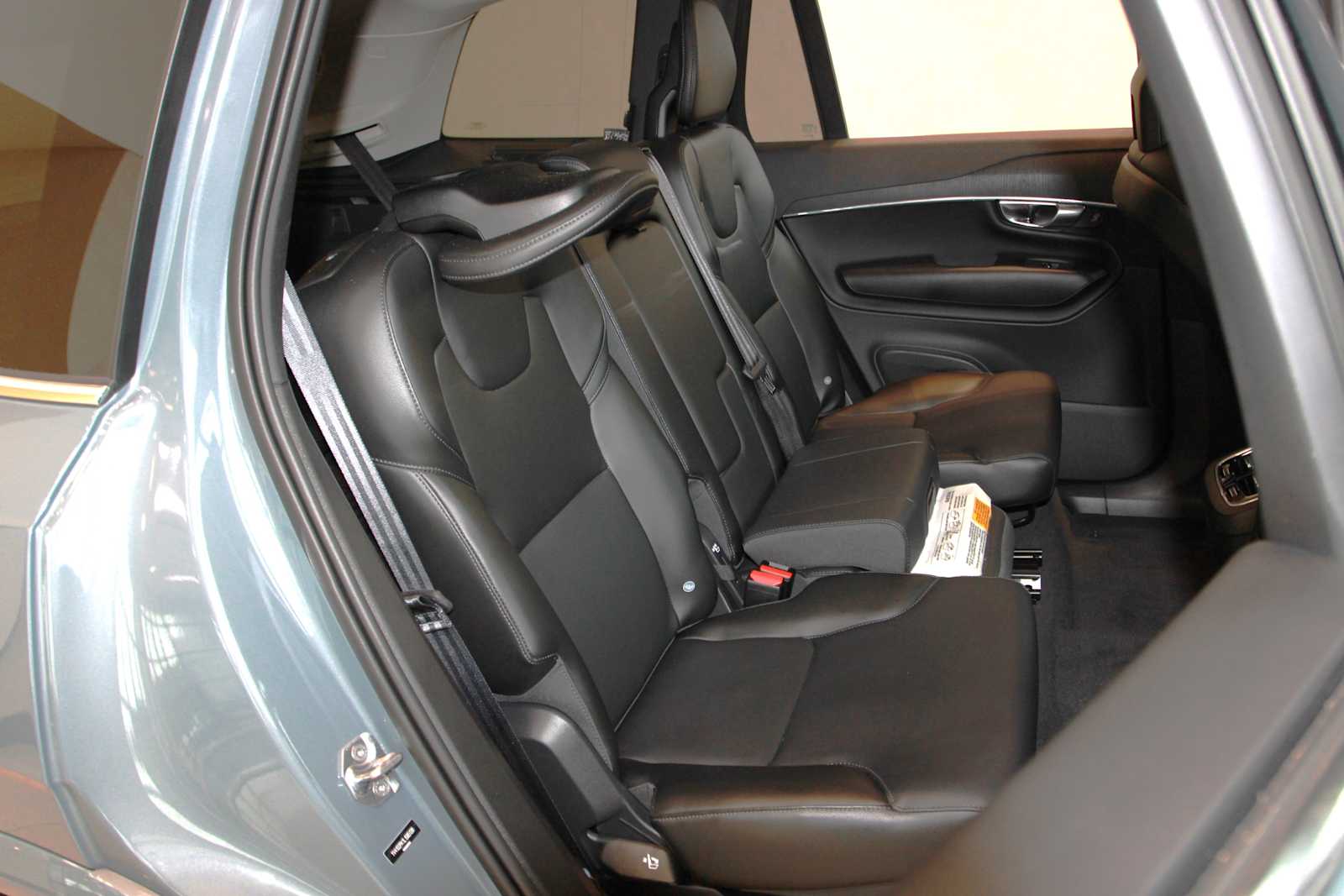 used 2020 Volvo XC90 car, priced at $22,897