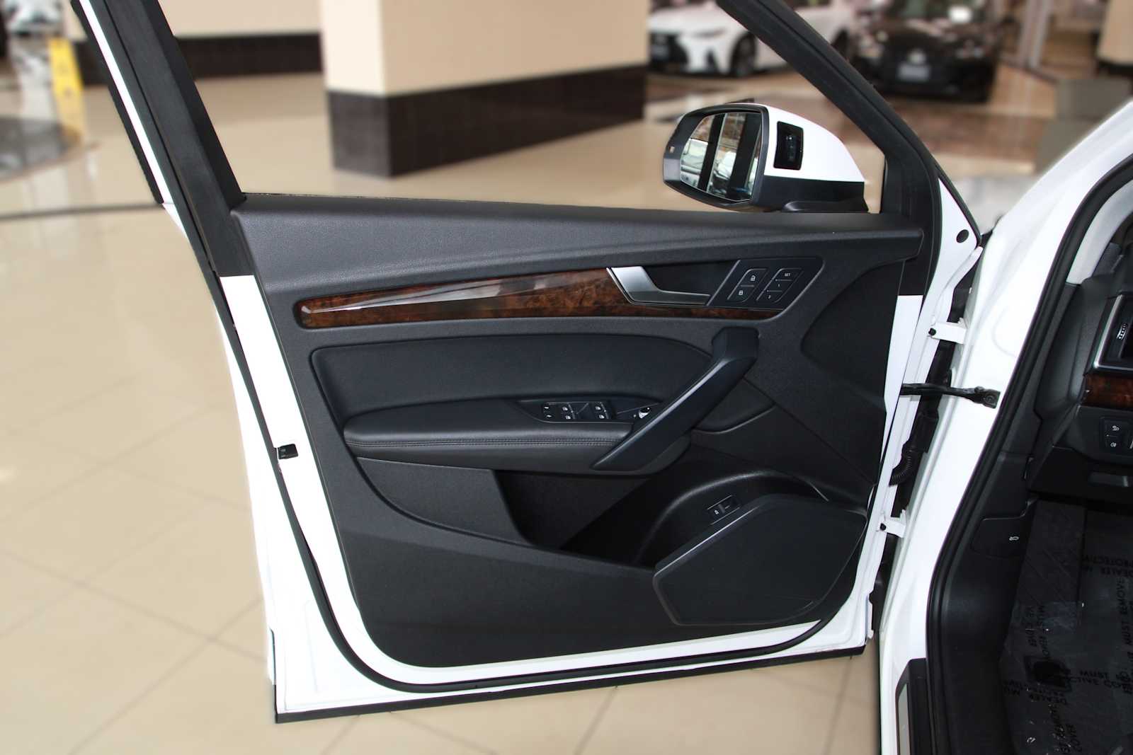 used 2019 Audi Q5 car, priced at $20,497