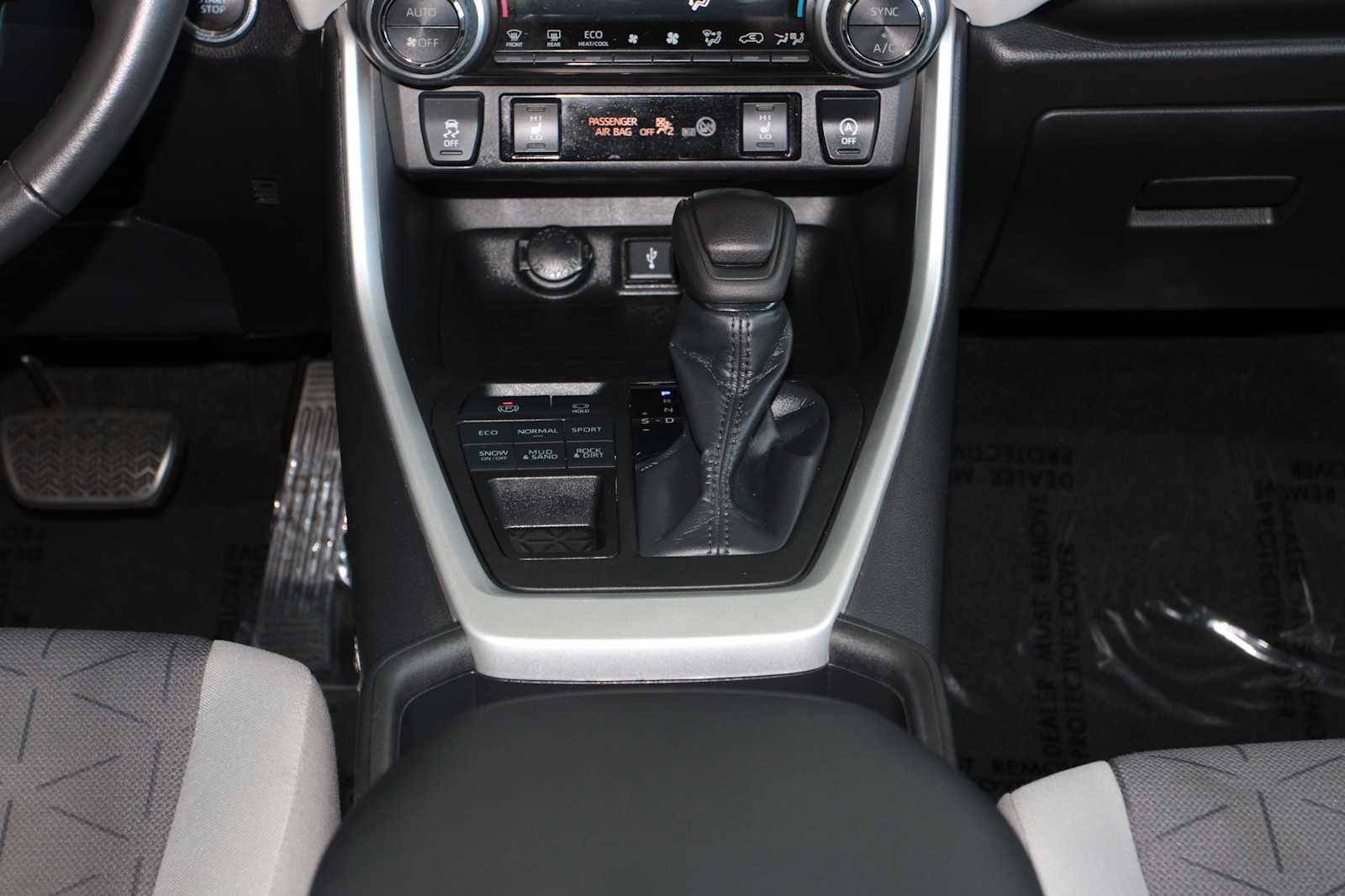 used 2021 Toyota RAV4 car, priced at $25,497