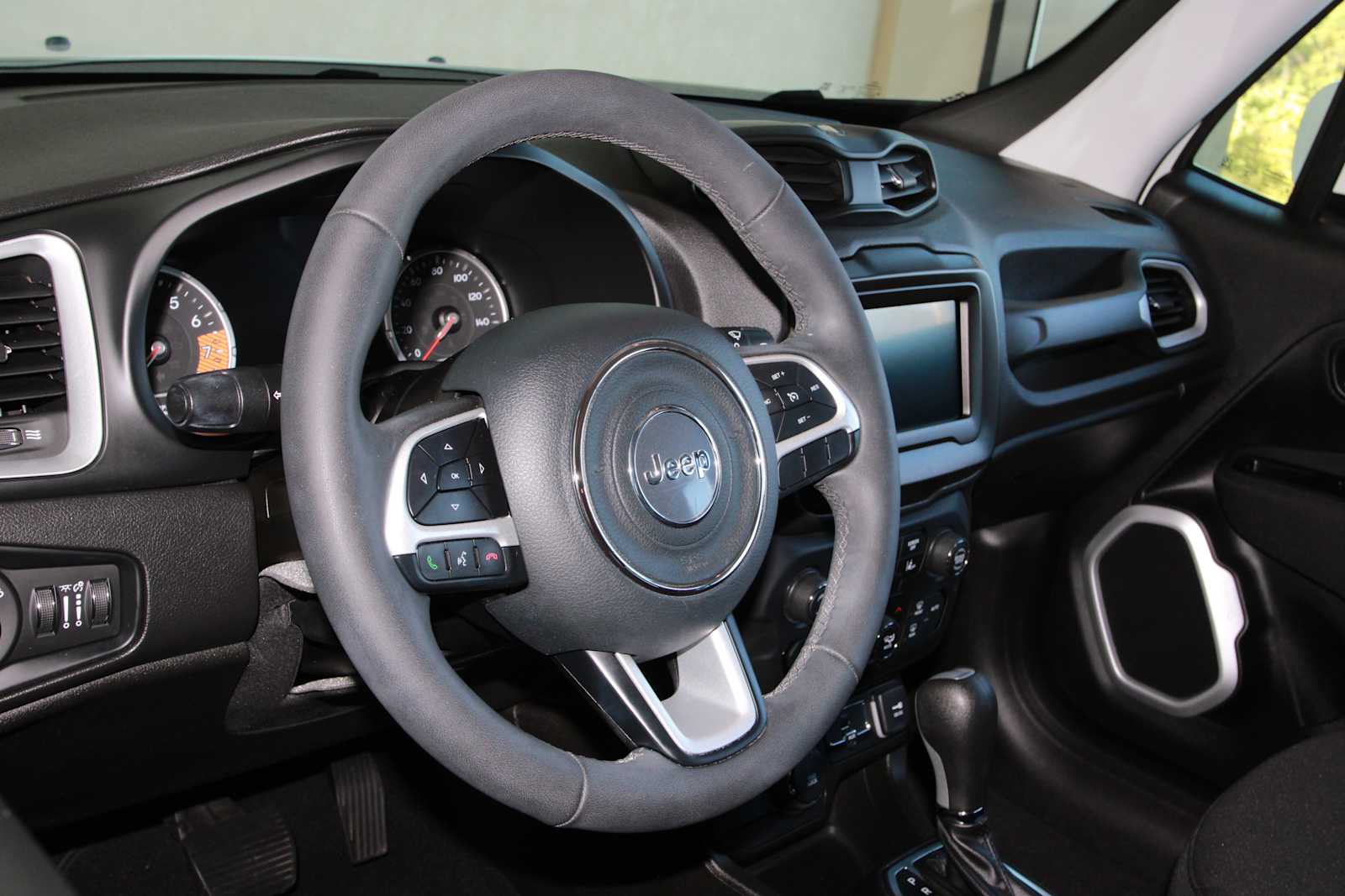 used 2021 Jeep Renegade car, priced at $19,897