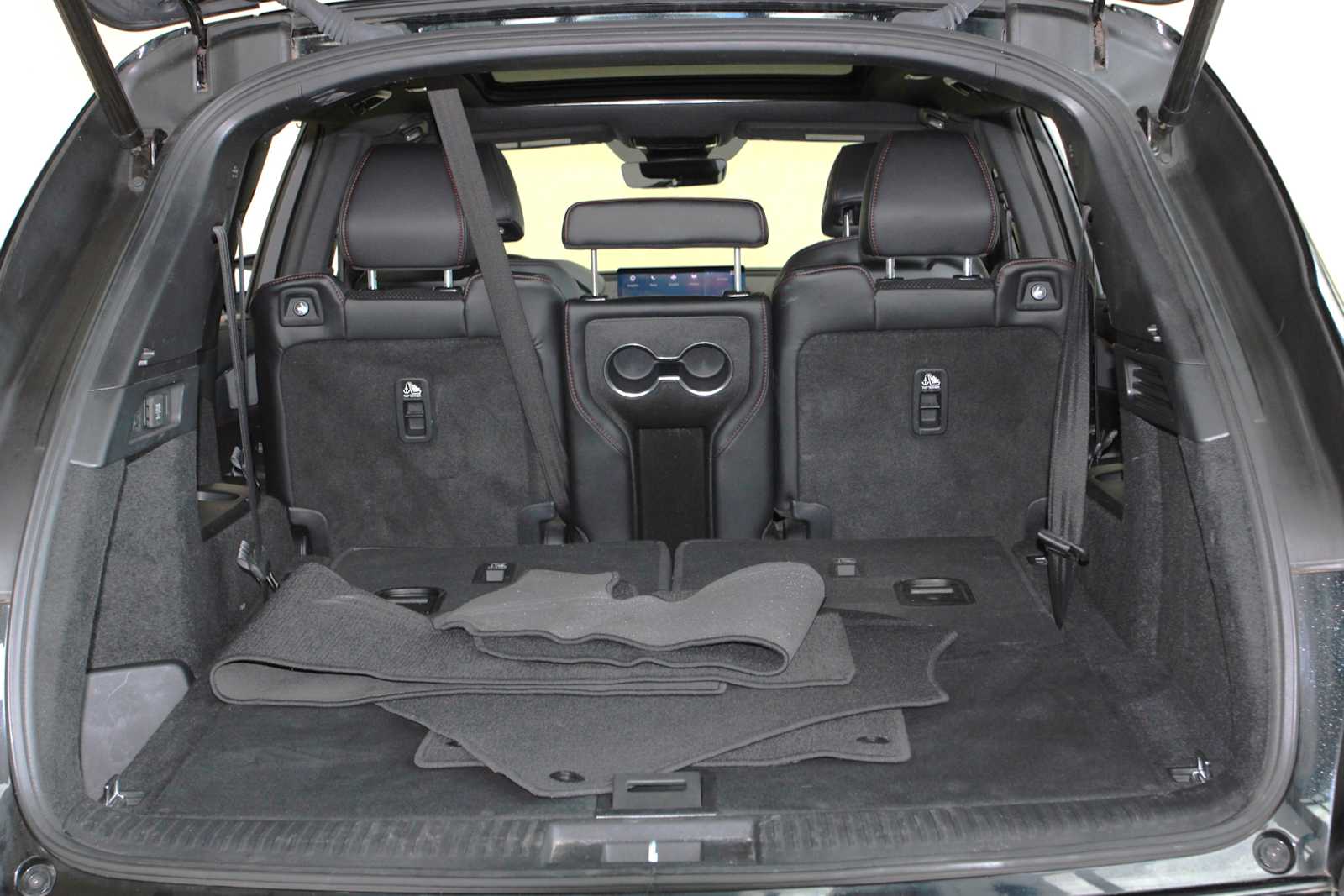 used 2023 Acura MDX car, priced at $44,497