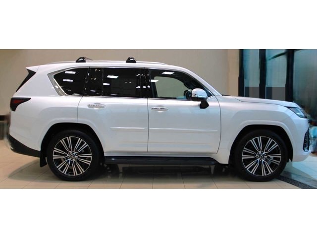 new 2025 Lexus LX 700h car, priced at $121,498