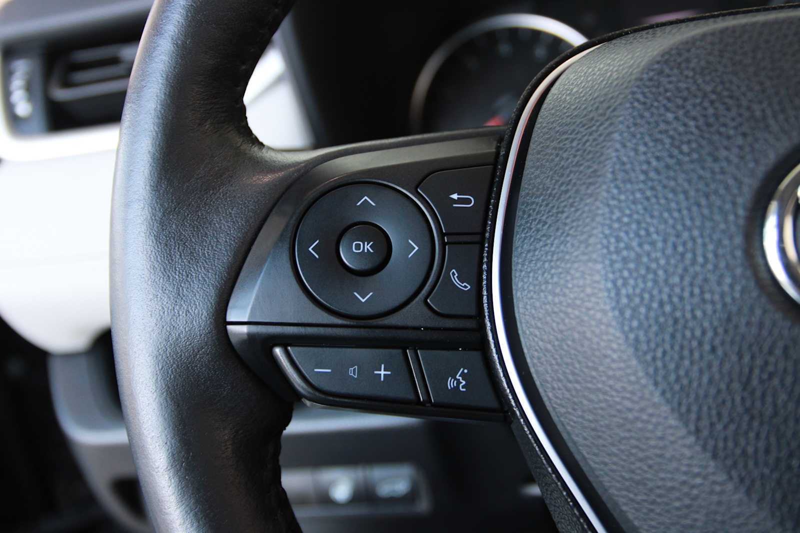 used 2021 Toyota RAV4 car, priced at $25,497