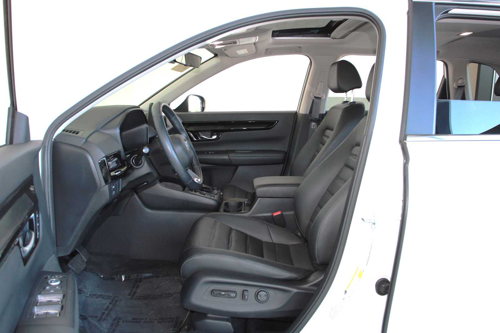 used 2025 Honda CR-V car, priced at $32,797