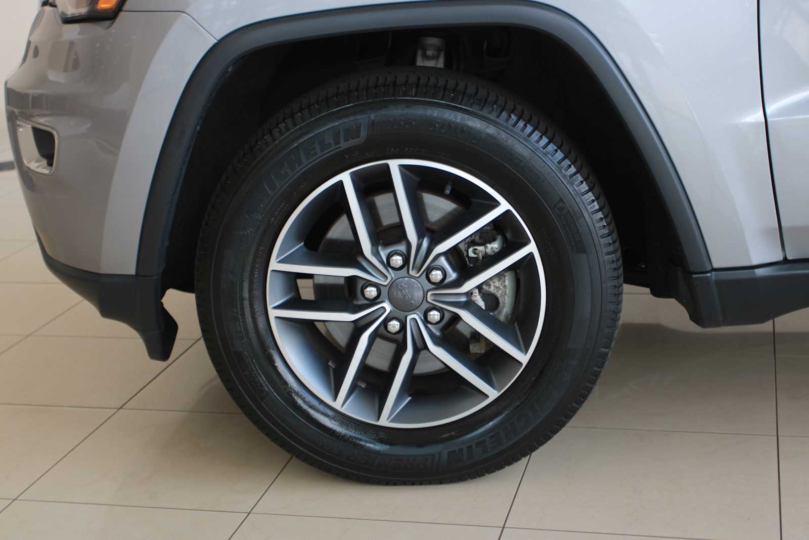 used 2021 Jeep Grand Cherokee car, priced at $26,898