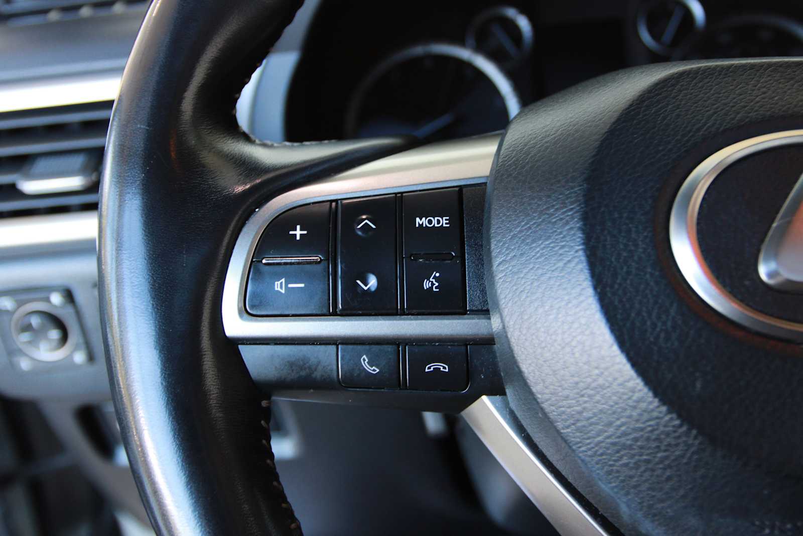 used 2022 Lexus GX 460 car, priced at $52,497