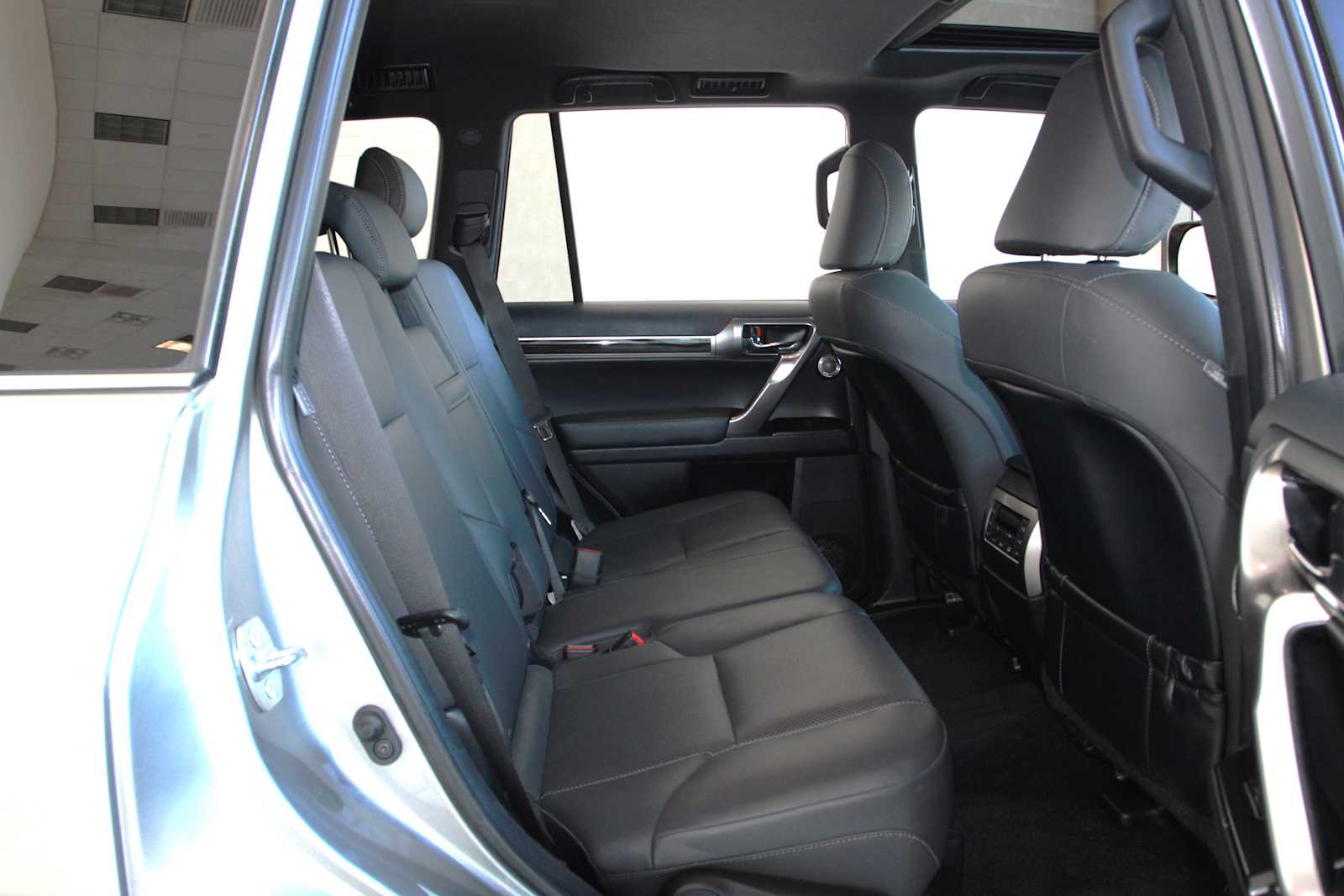 used 2022 Lexus GX 460 car, priced at $52,497