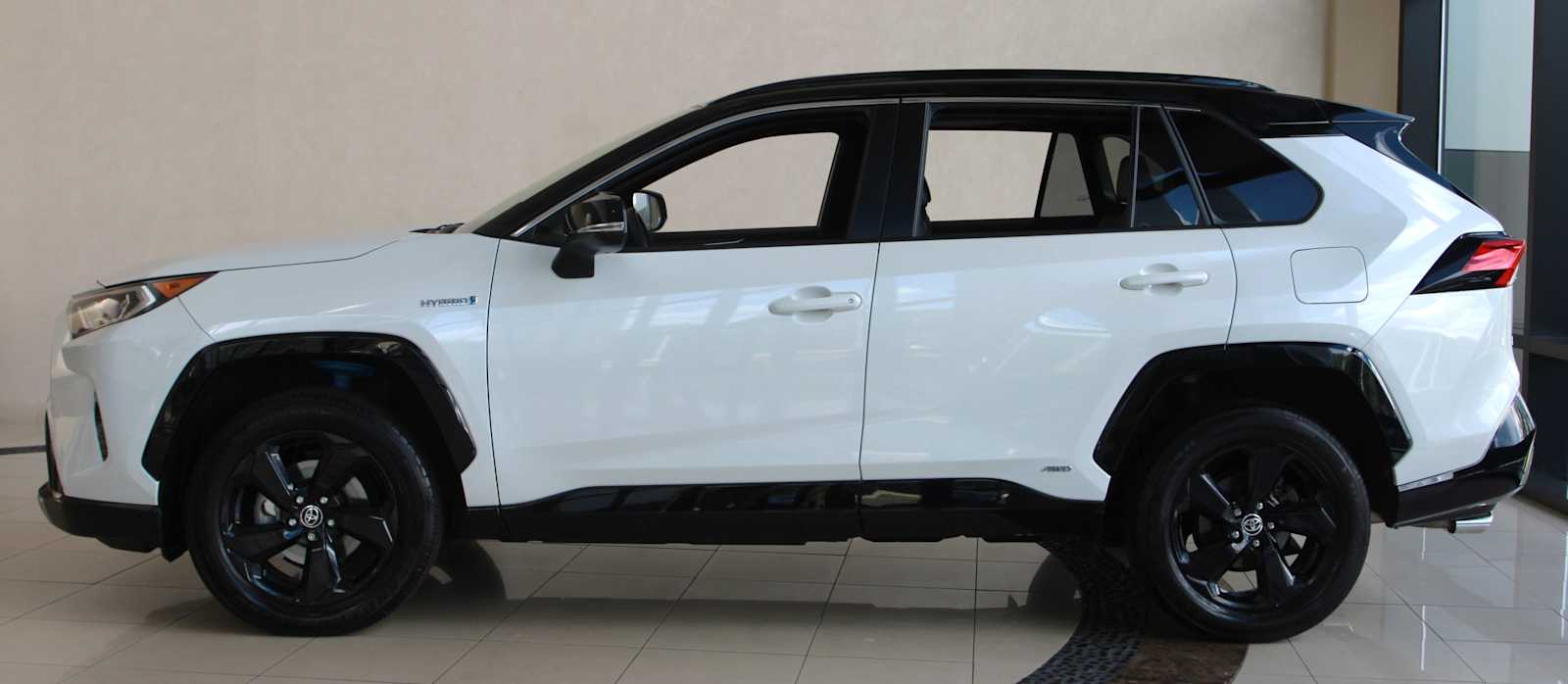 used 2020 Toyota RAV4 car, priced at $32,297