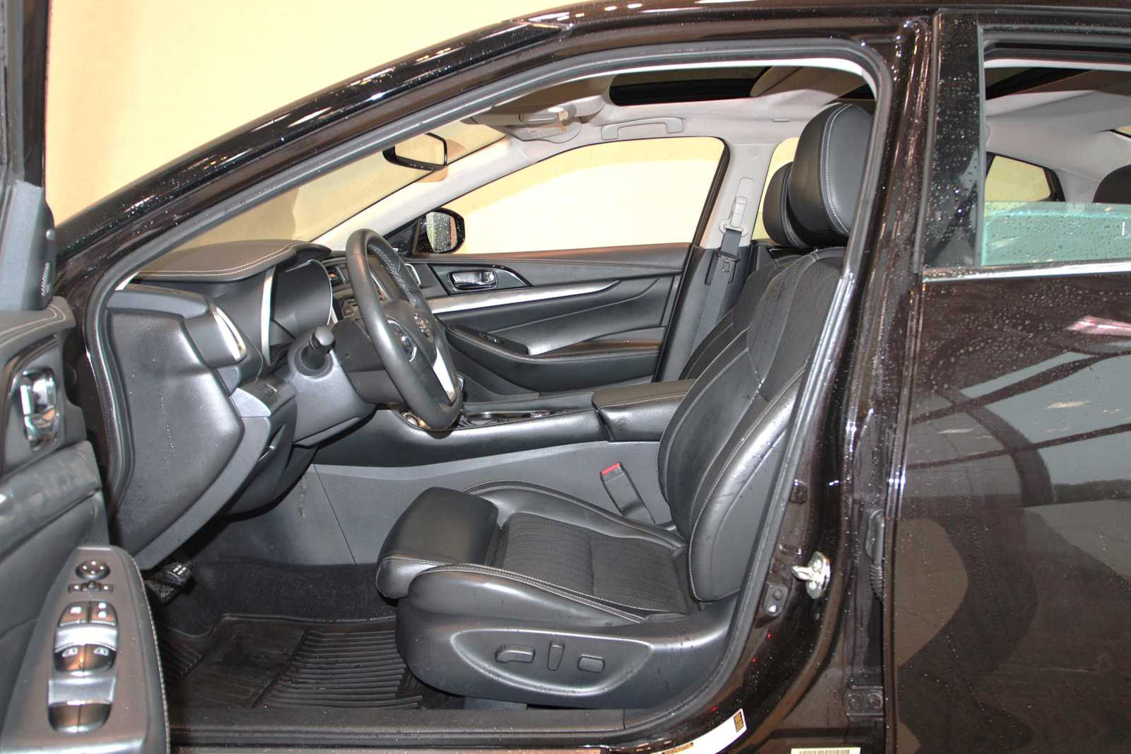 used 2017 Nissan Maxima car, priced at $13,497