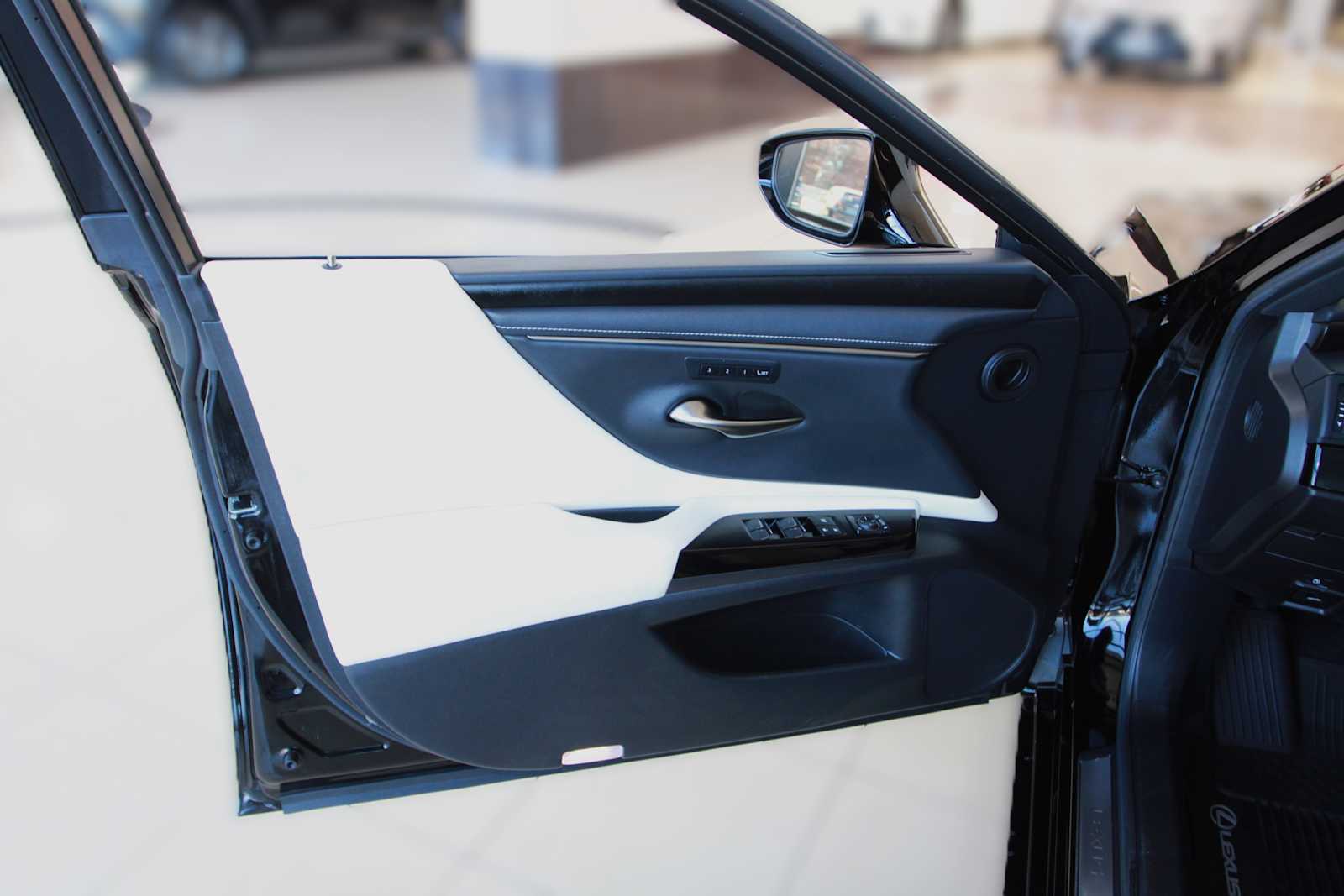 used 2022 Lexus ES 350 car, priced at $36,497