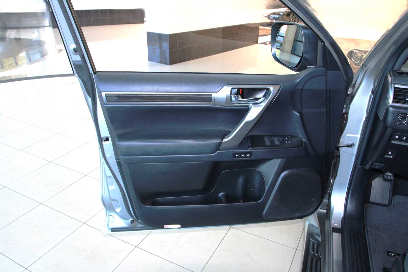used 2022 Lexus GX 460 car, priced at $52,497