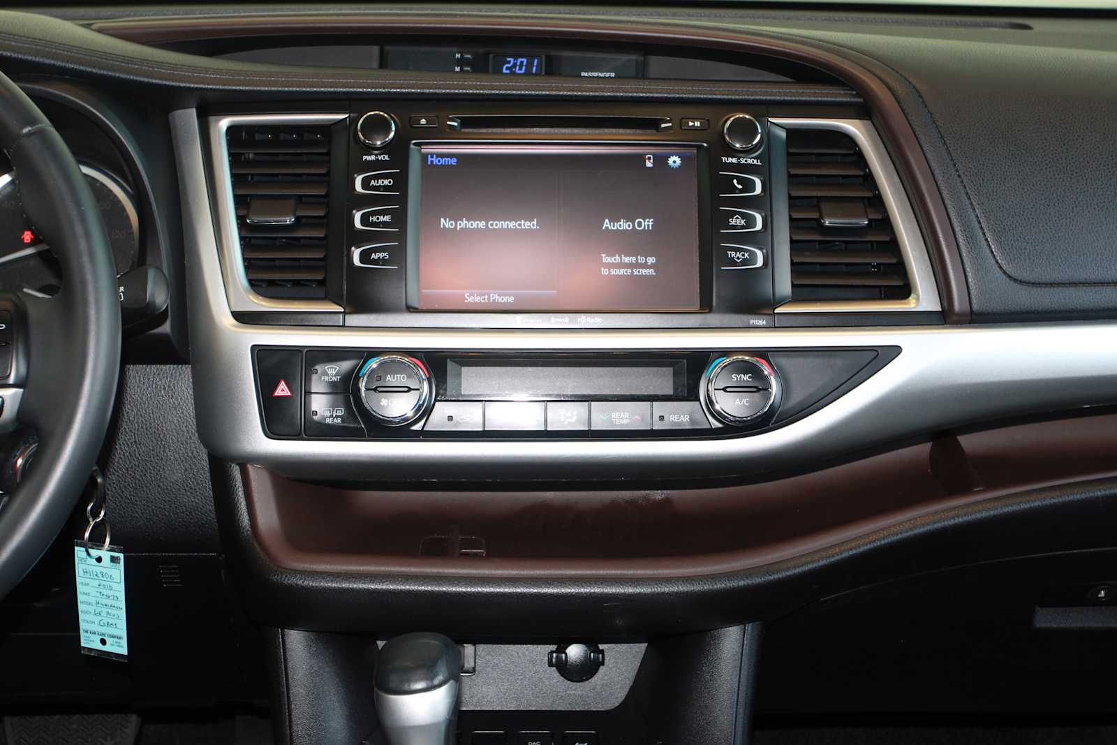 used 2016 Toyota Highlander car, priced at $21,998
