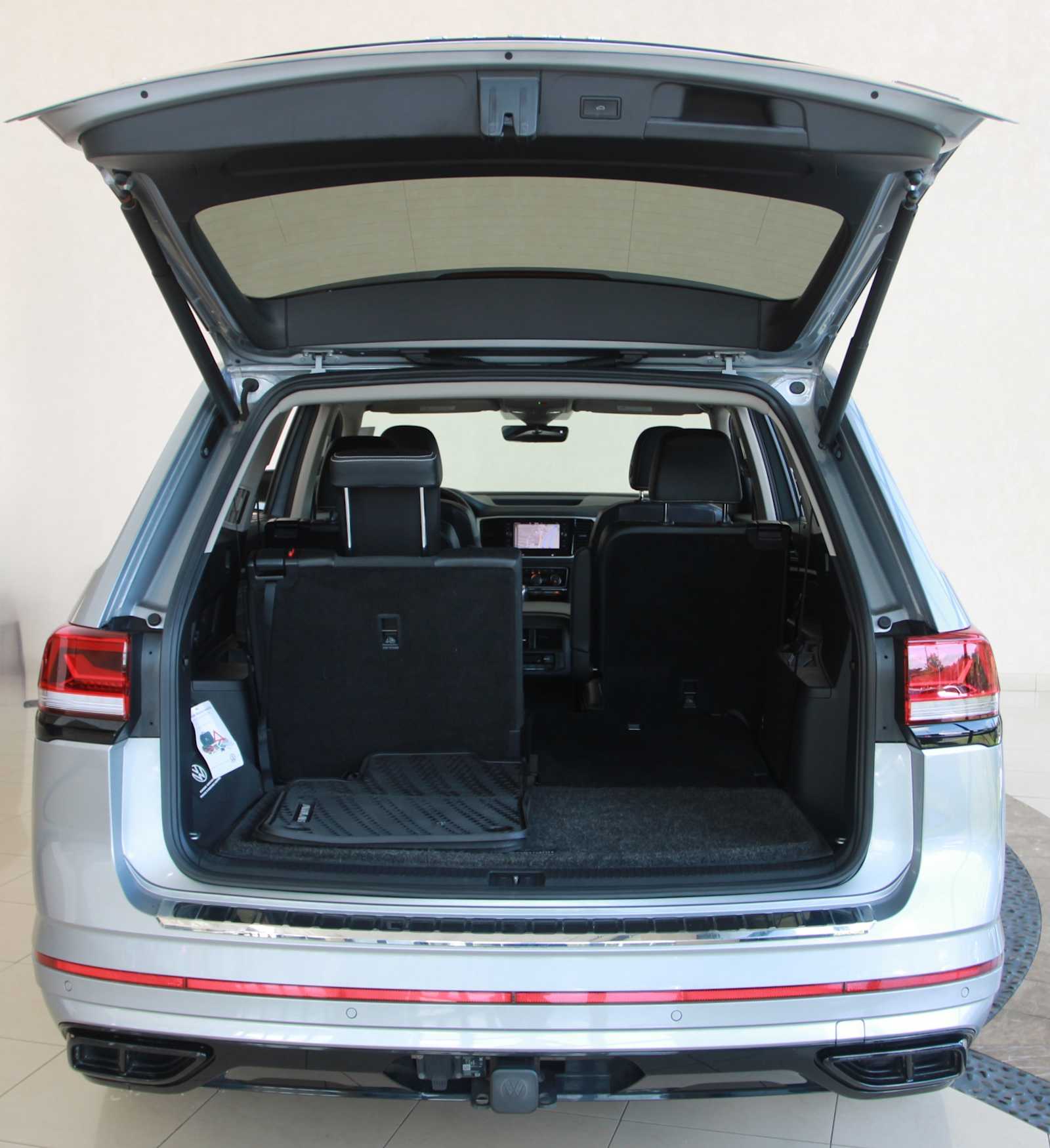 used 2022 Volkswagen Atlas car, priced at $25,397