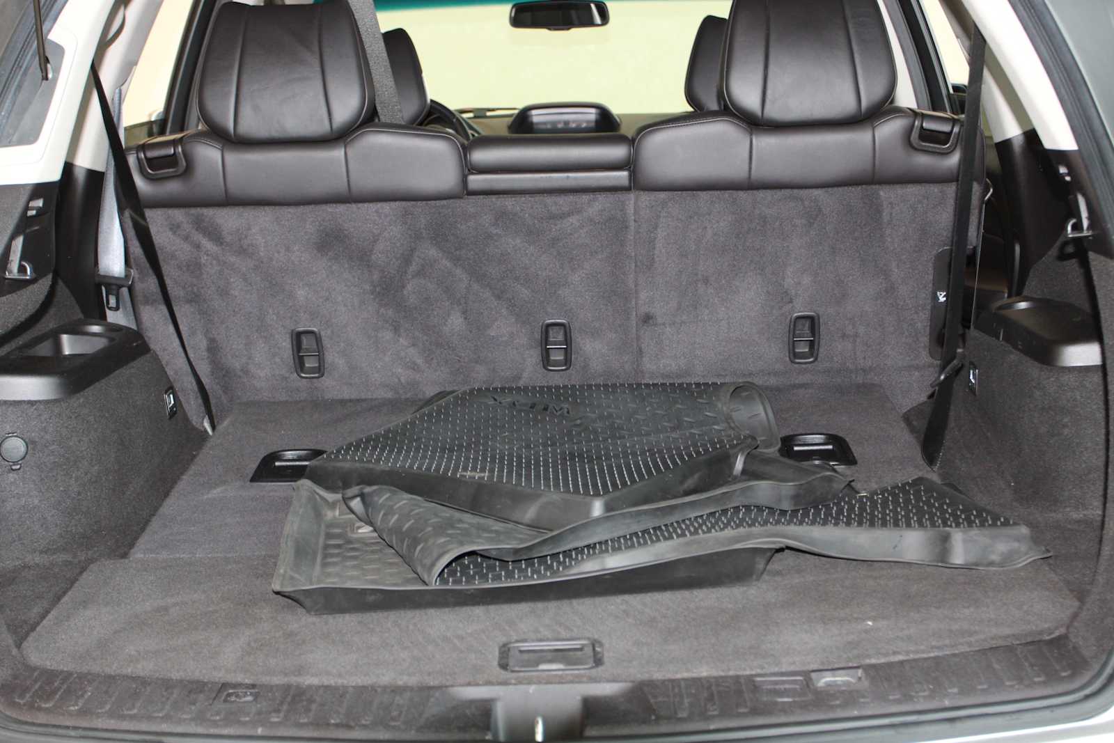 used 2013 Acura MDX car, priced at $11,297