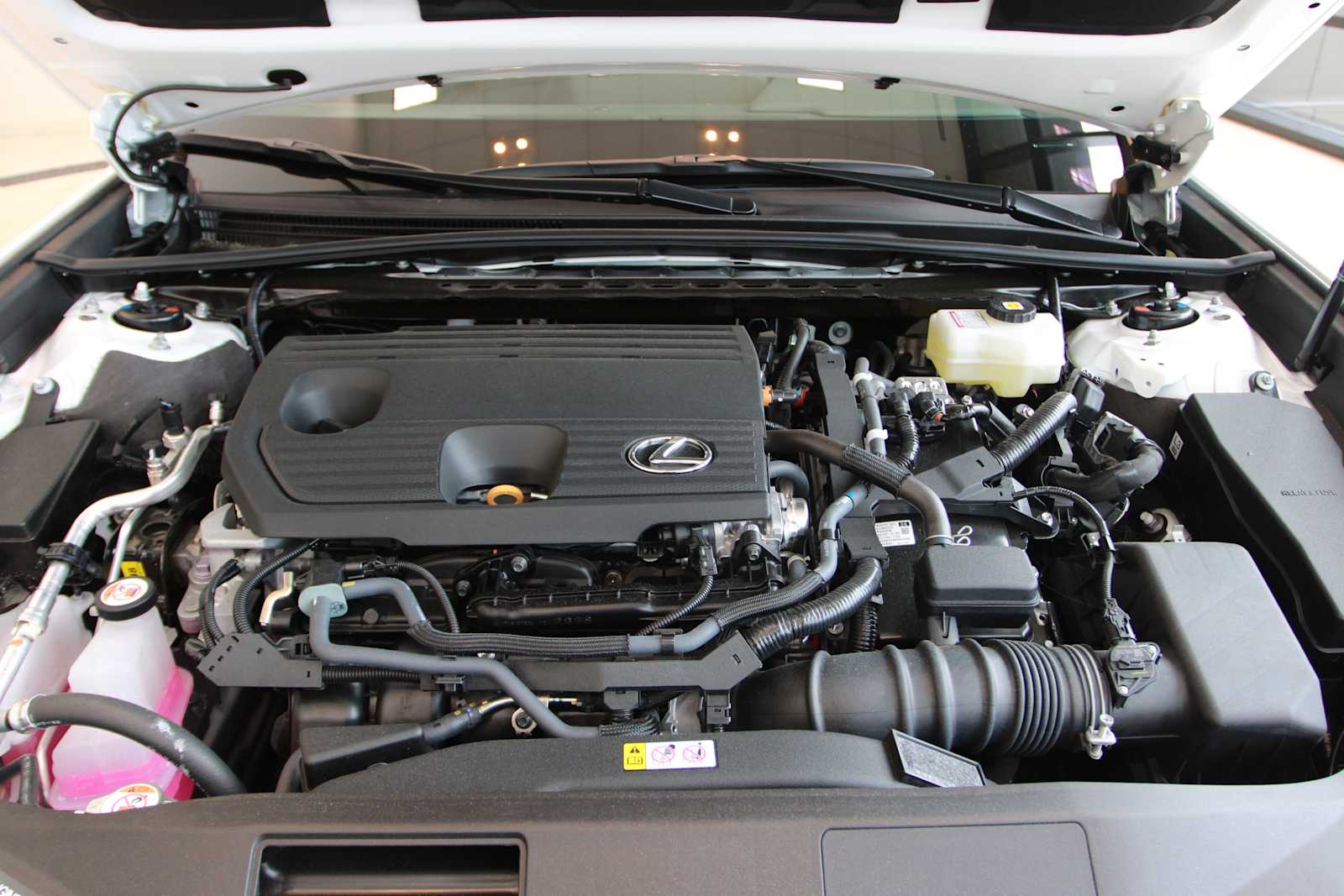 new 2025 Lexus ES 300h car, priced at $50,434