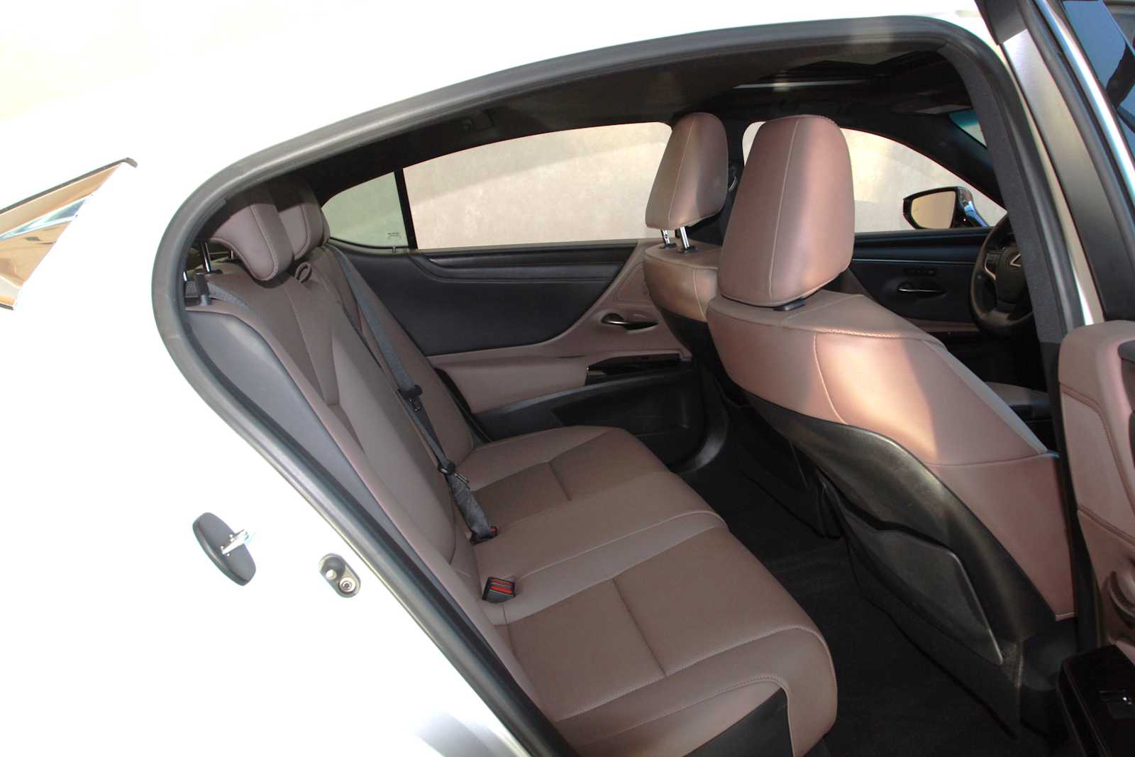 used 2023 Lexus ES 350 car, priced at $35,997