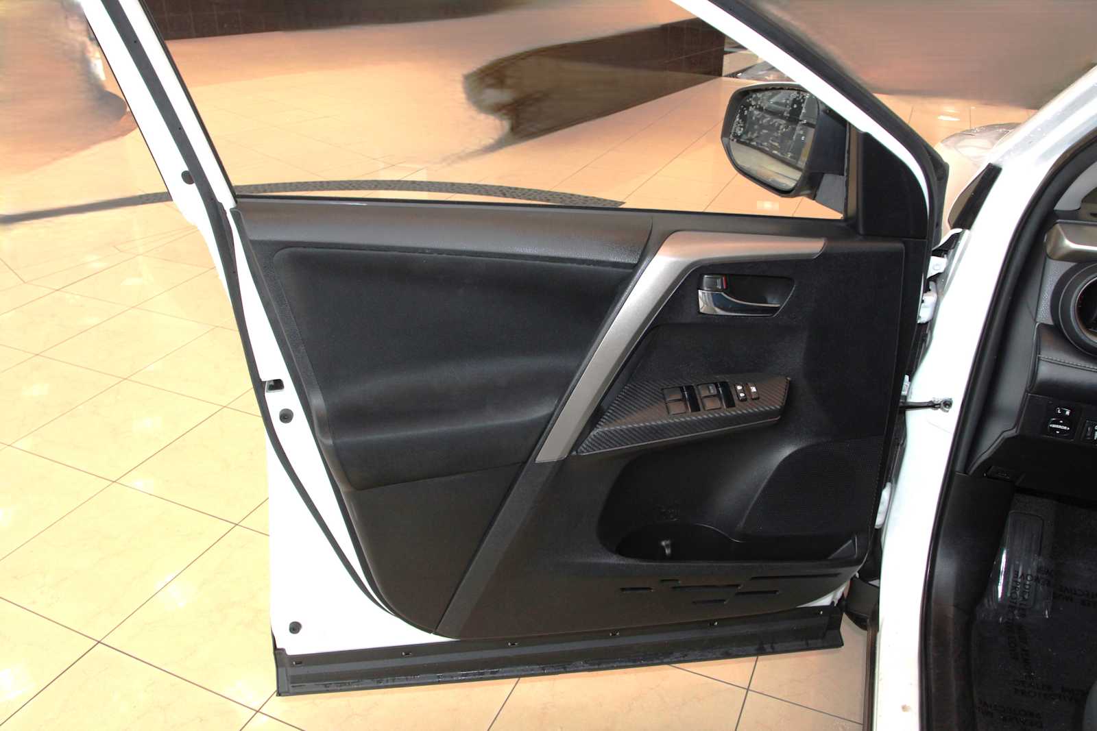 used 2015 Toyota RAV4 car, priced at $14,497