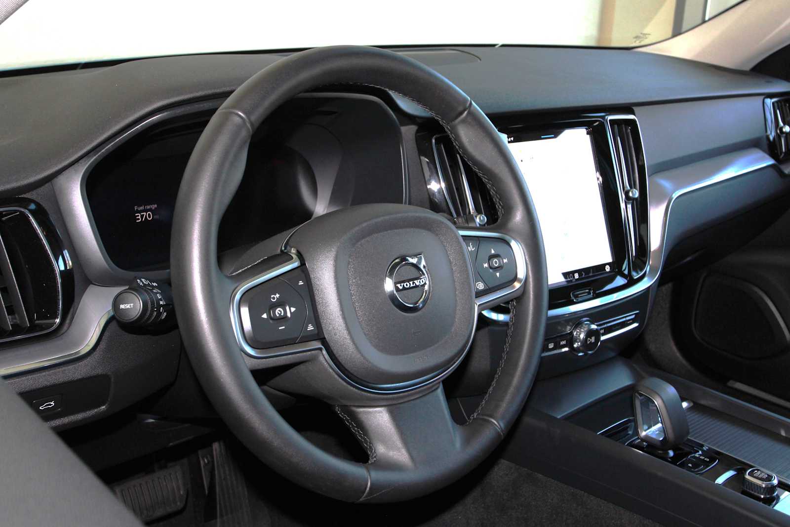 used 2024 Volvo S60 car, priced at $30,497