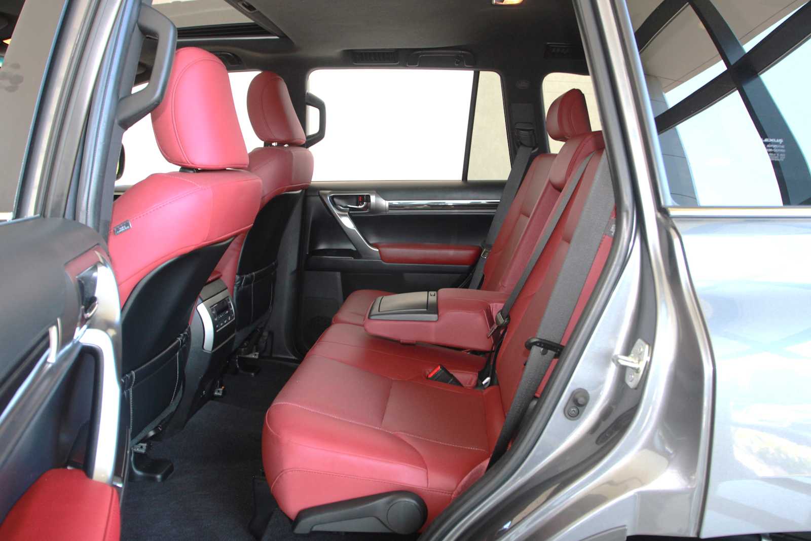 used 2023 Lexus GX 460 car, priced at $55,497