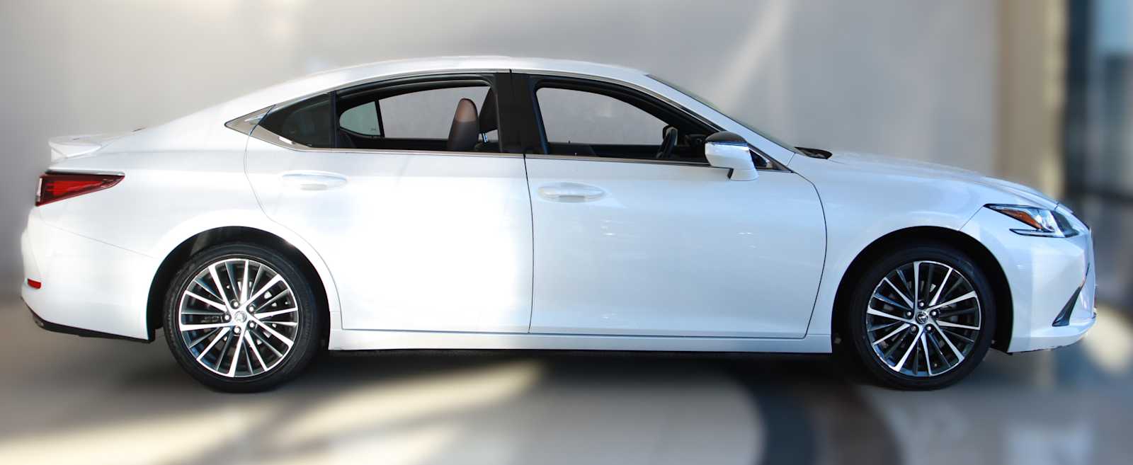 used 2023 Lexus ES 350 car, priced at $35,997