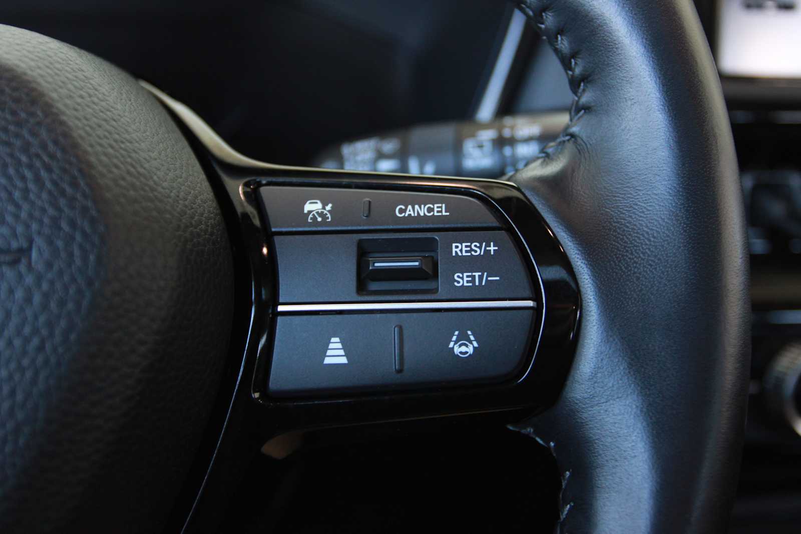 used 2025 Honda CR-V car, priced at $32,797