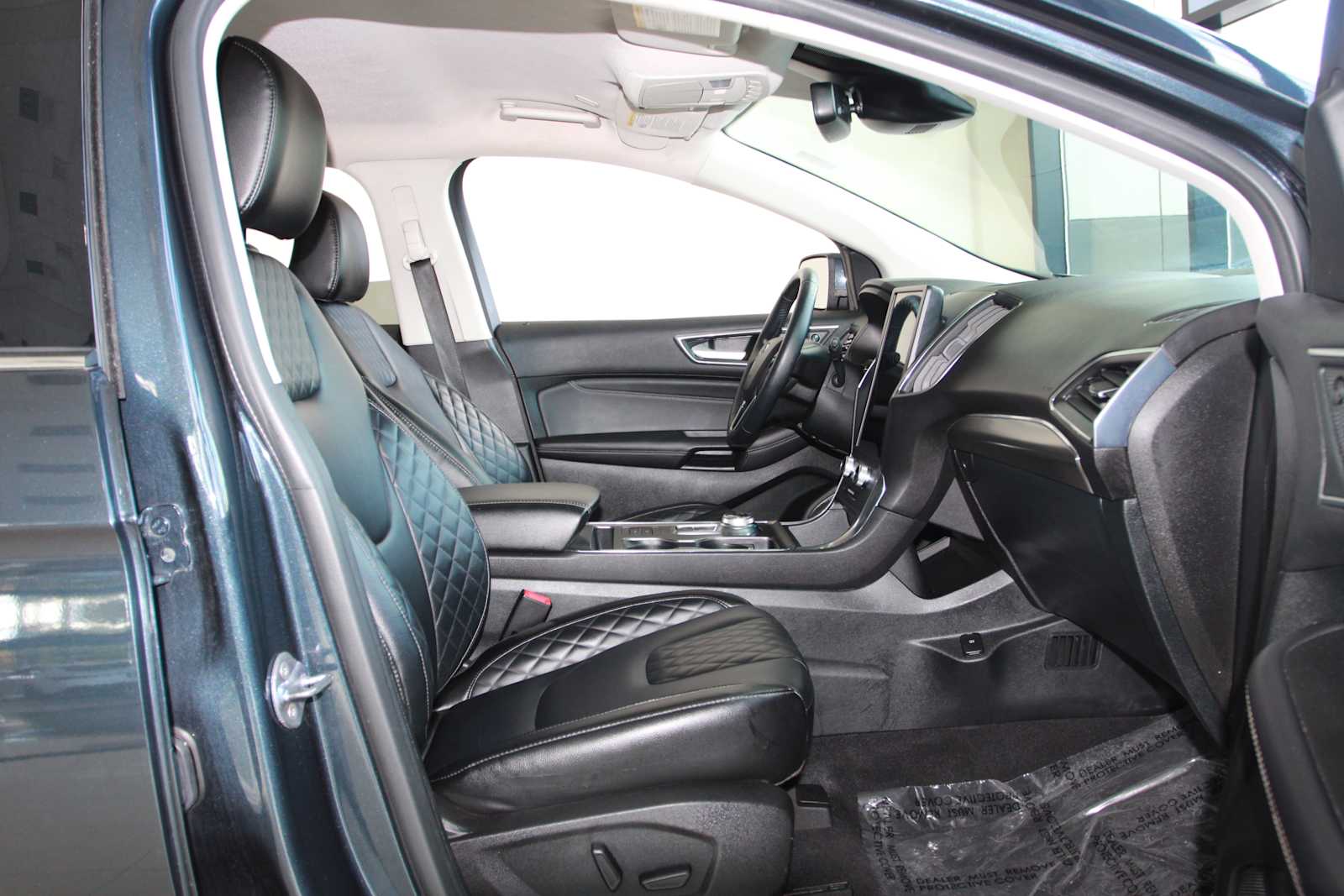 used 2024 Ford Edge car, priced at $23,897