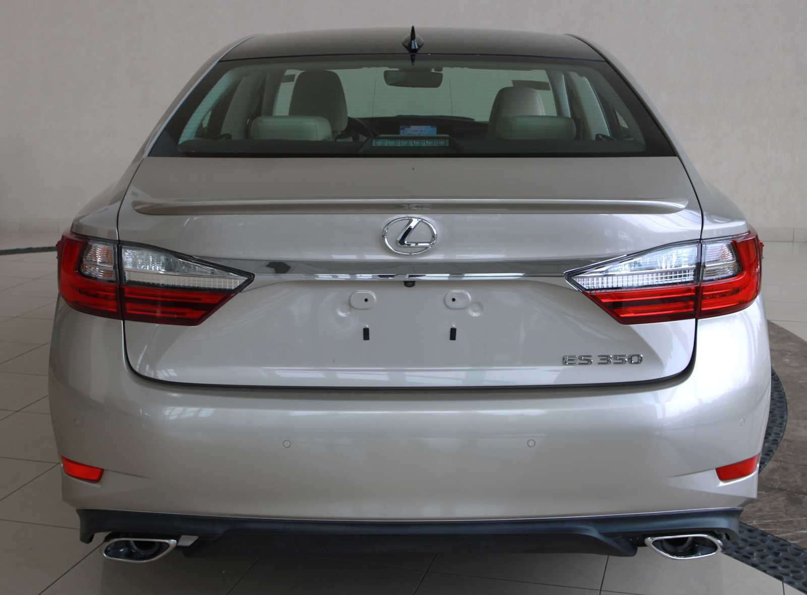 used 2016 Lexus ES 350 car, priced at $15,397