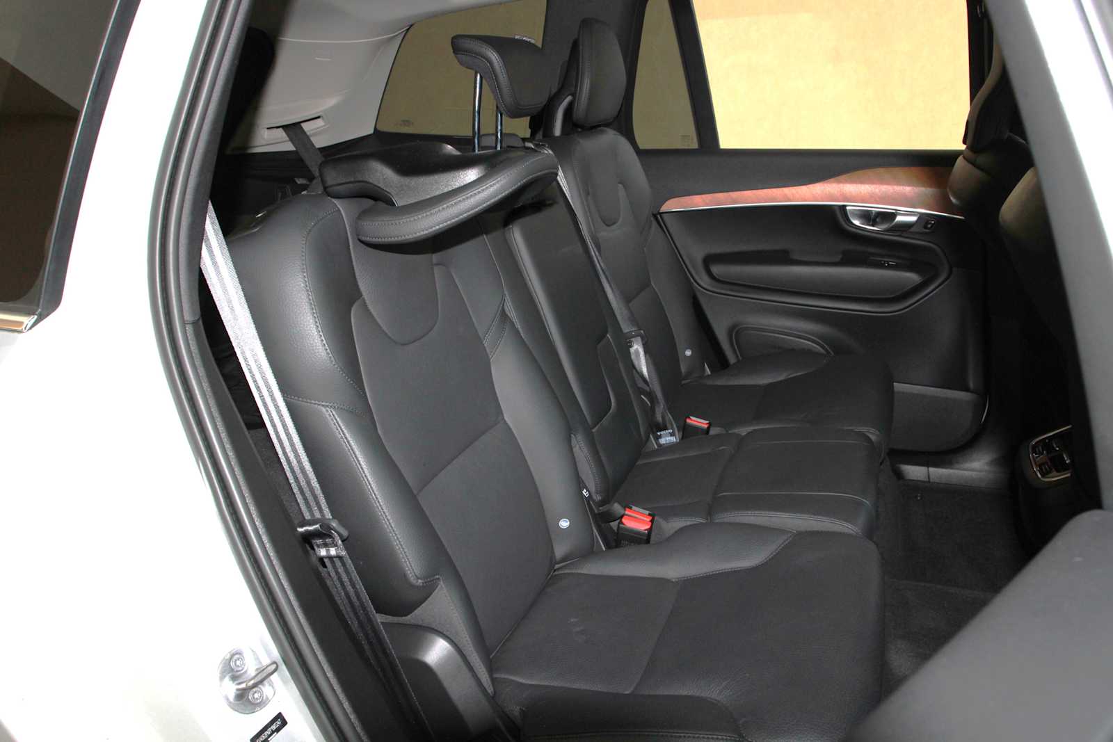 used 2023 Volvo XC90 car, priced at $39,497