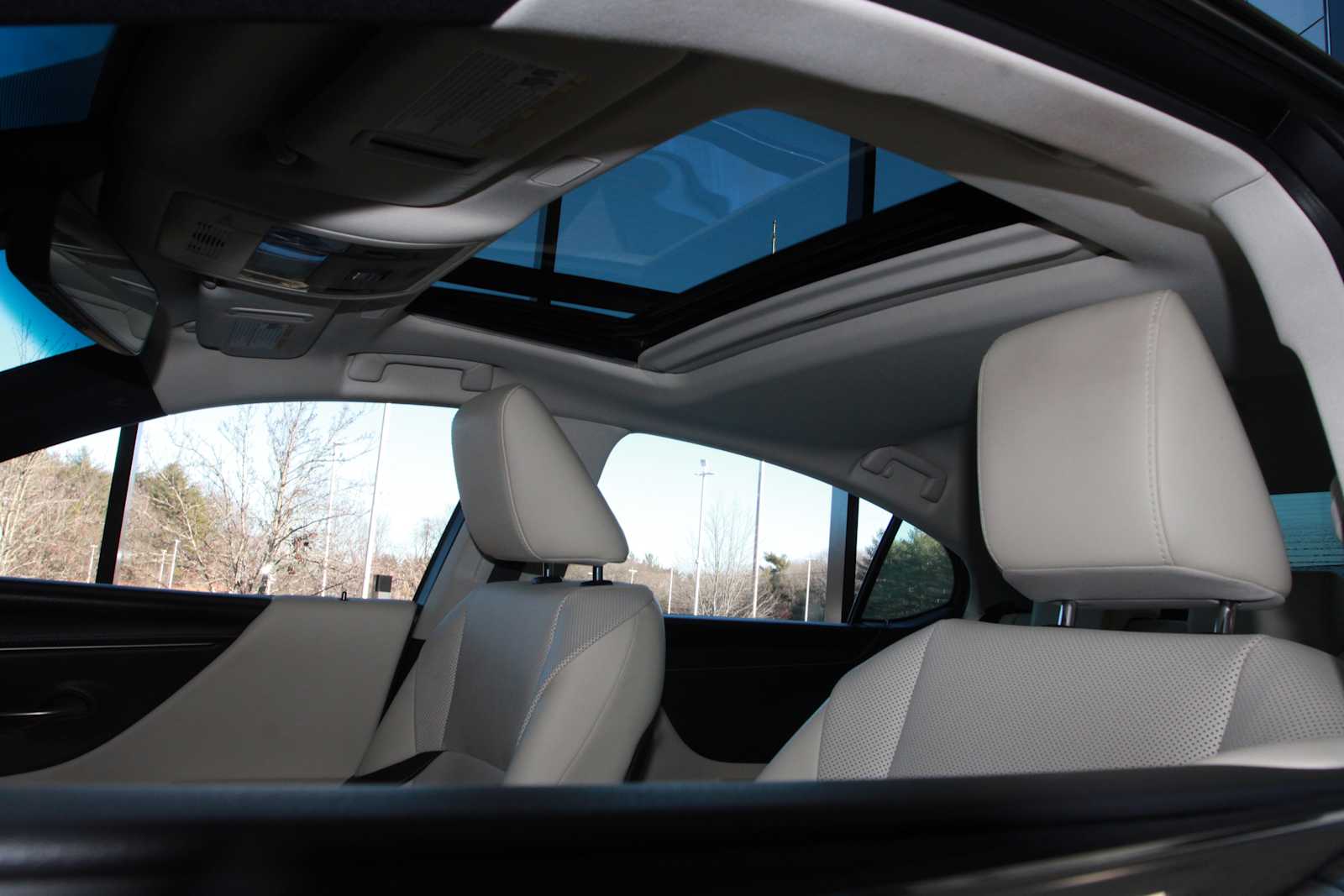 used 2022 Lexus ES 350 car, priced at $36,497