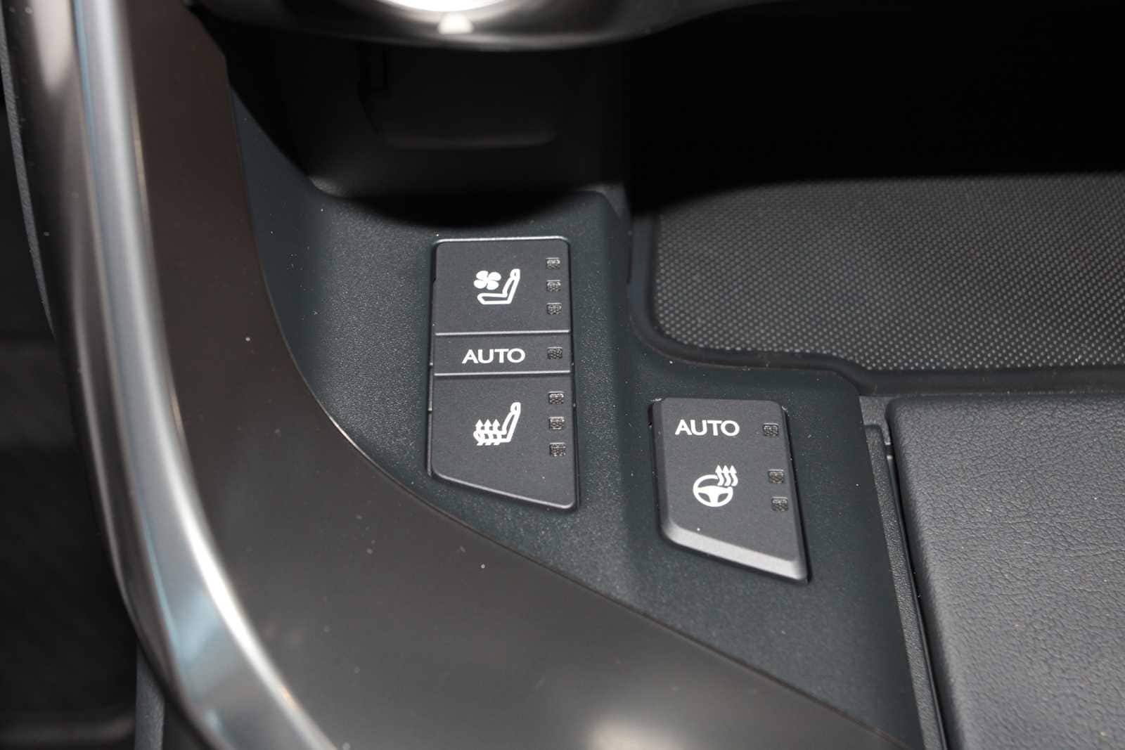 new 2025 Lexus LX 700h car, priced at $121,634