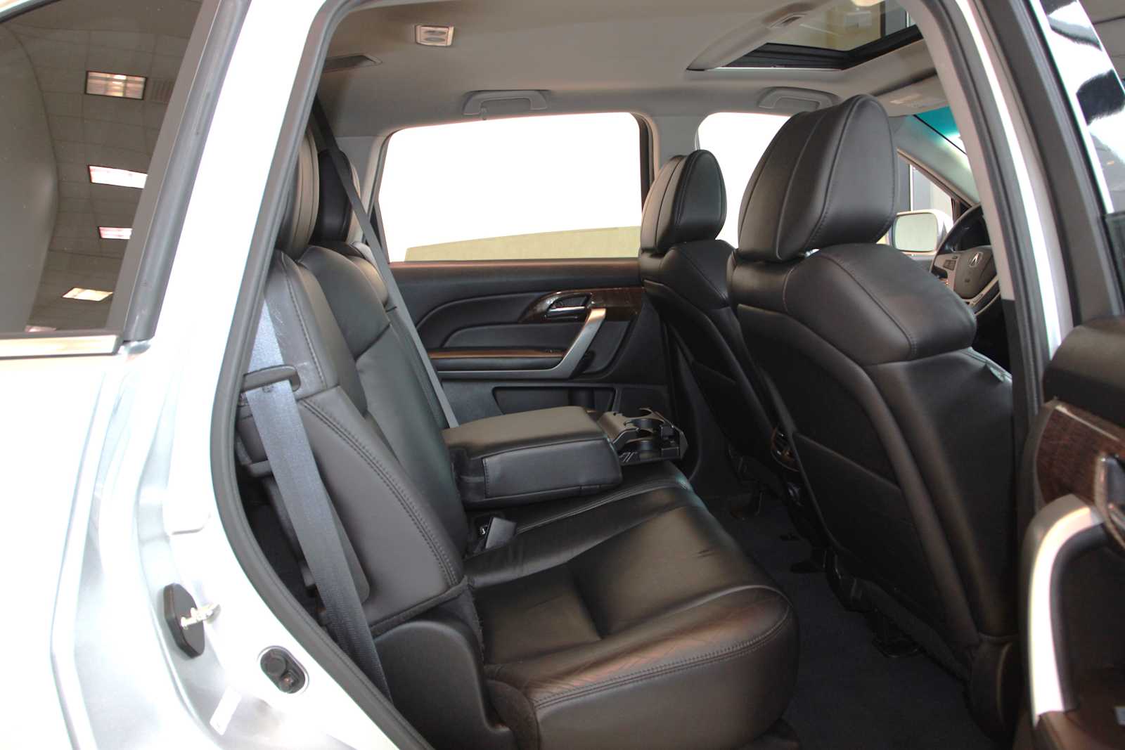 used 2013 Acura MDX car, priced at $11,297