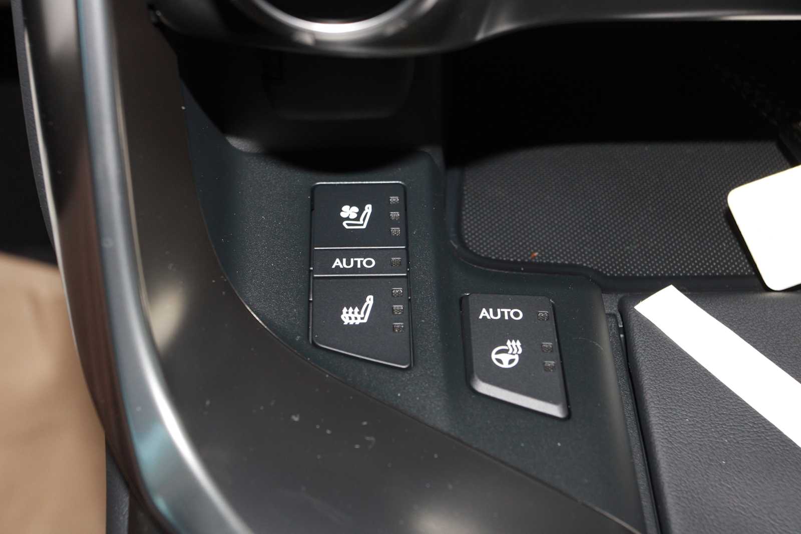 new 2025 Lexus LX 700h car, priced at $122,377