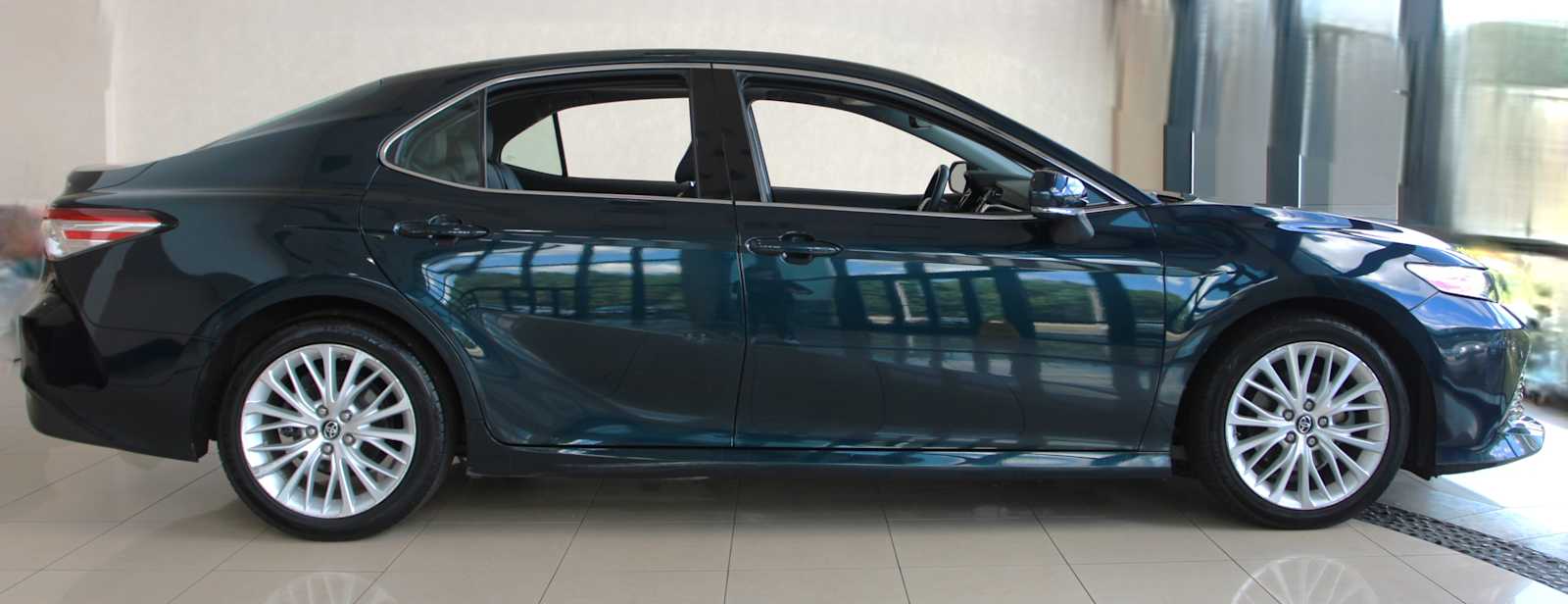 used 2018 Toyota Camry car, priced at $23,097