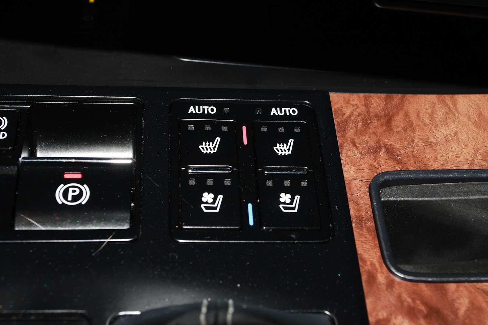 used 2022 Lexus RX 350L car, priced at $33,497