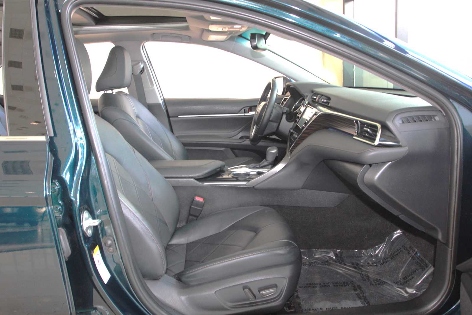 used 2018 Toyota Camry car, priced at $23,097