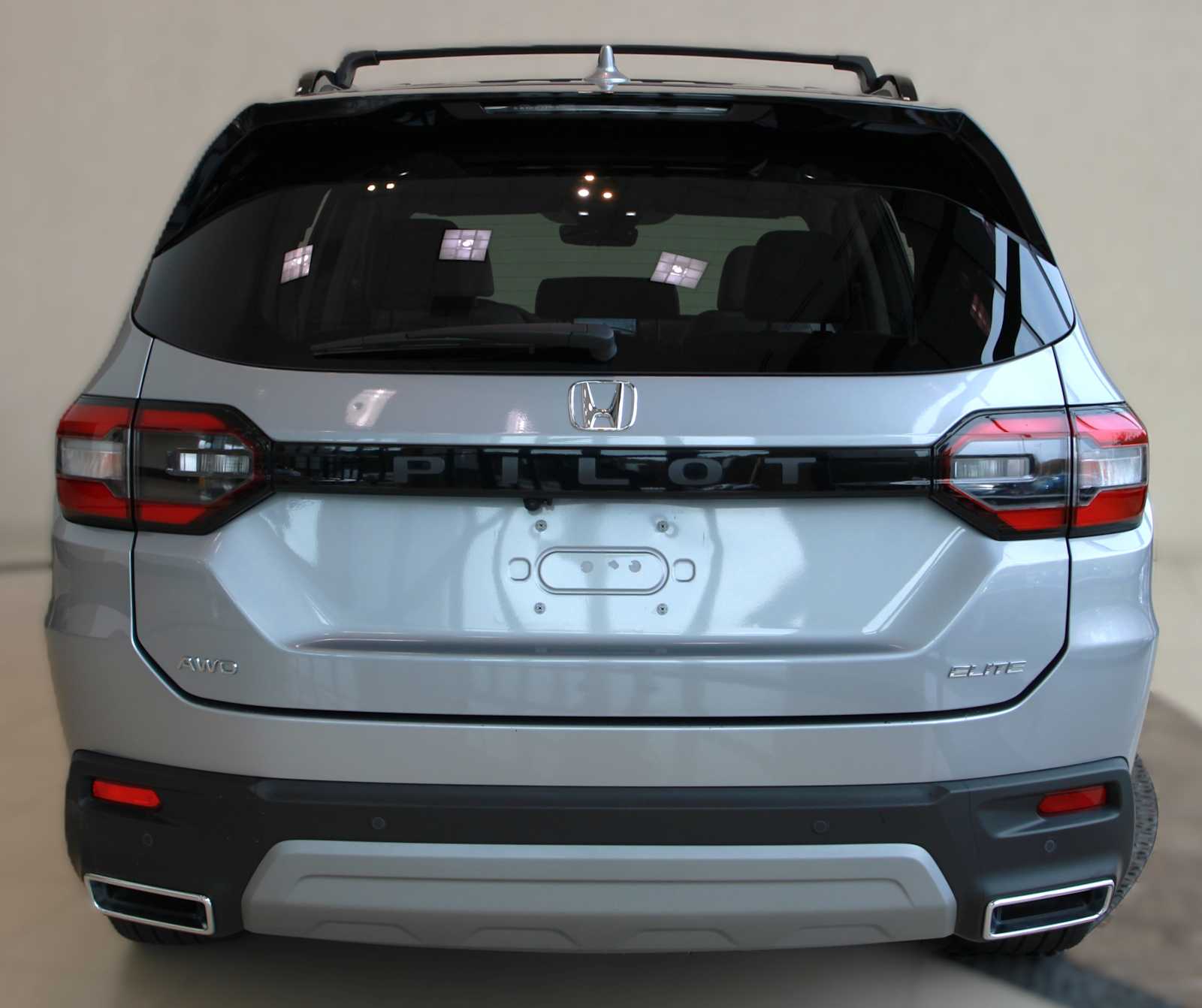 used 2023 Honda Pilot car, priced at $41,897