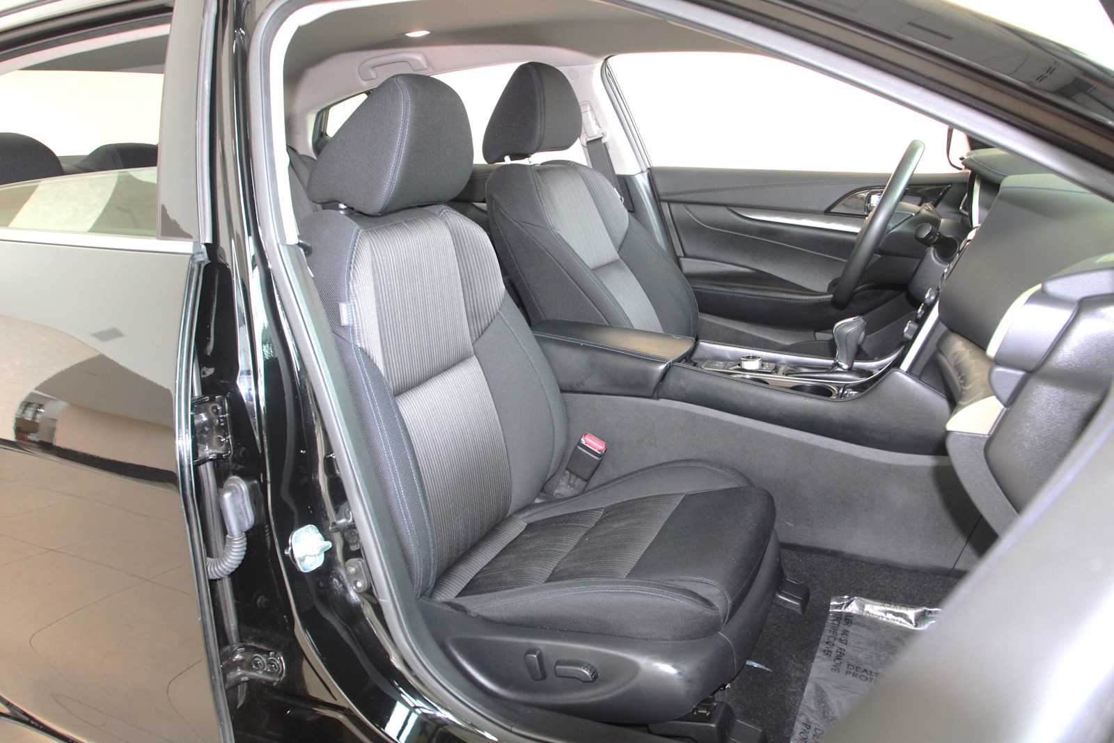 used 2020 Nissan Maxima car, priced at $18,497