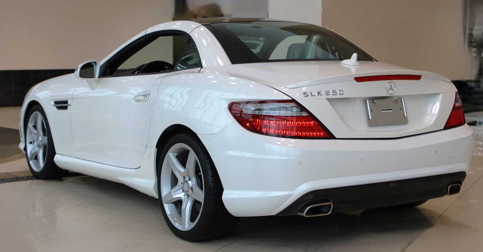 used 2014 Mercedes-Benz SLK 250 car, priced at $17,497