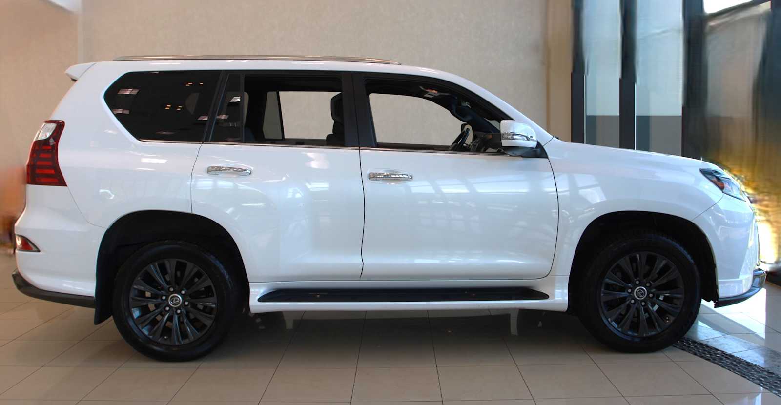 used 2021 Lexus GX 460 car, priced at $38,497